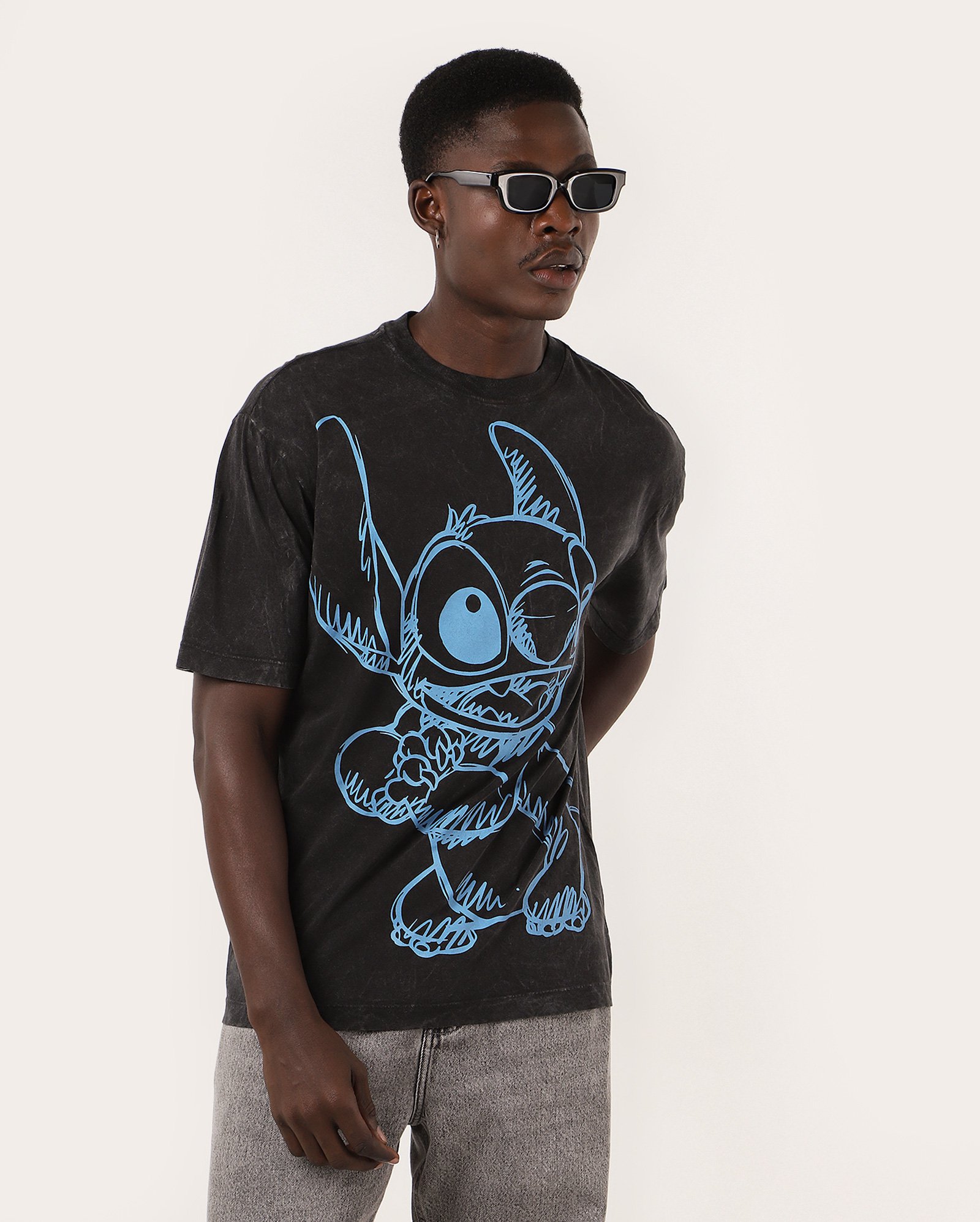 Camiseta masculina estonada relaxed Stitch preta | Disney