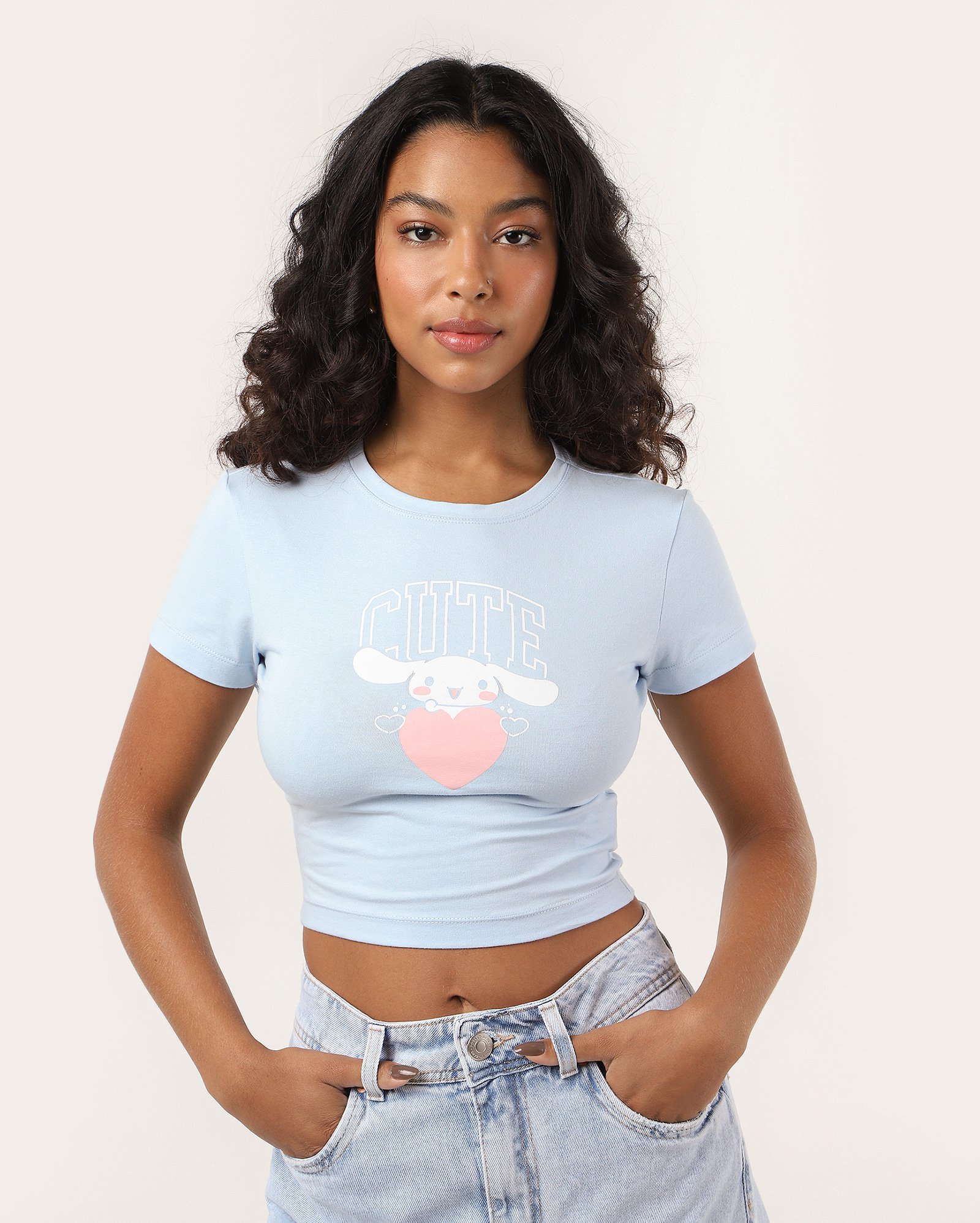 Riachuelo | Camiseta cropped cute Cinnamoroll azul | Sanrio