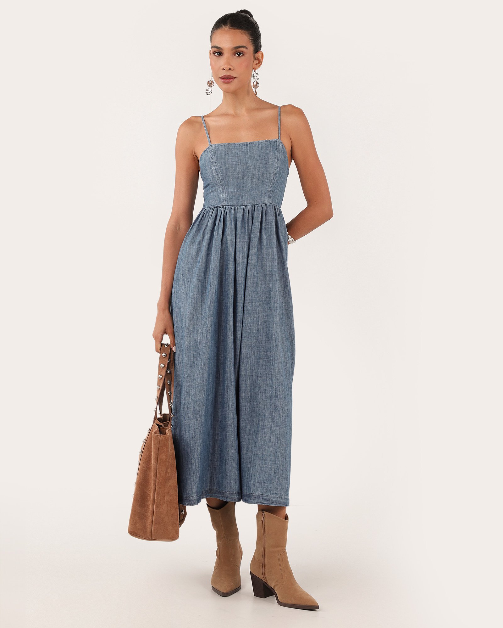 Vestido jeans midi com alças finas denim médio | Pool Jeans