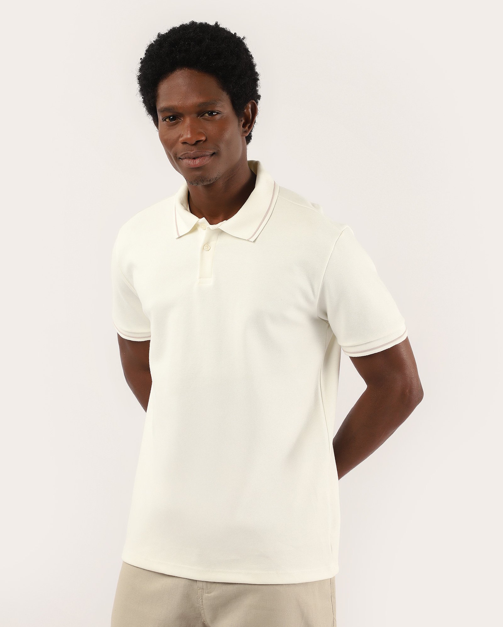 Camisa polo masculina regular suedine - Off-white