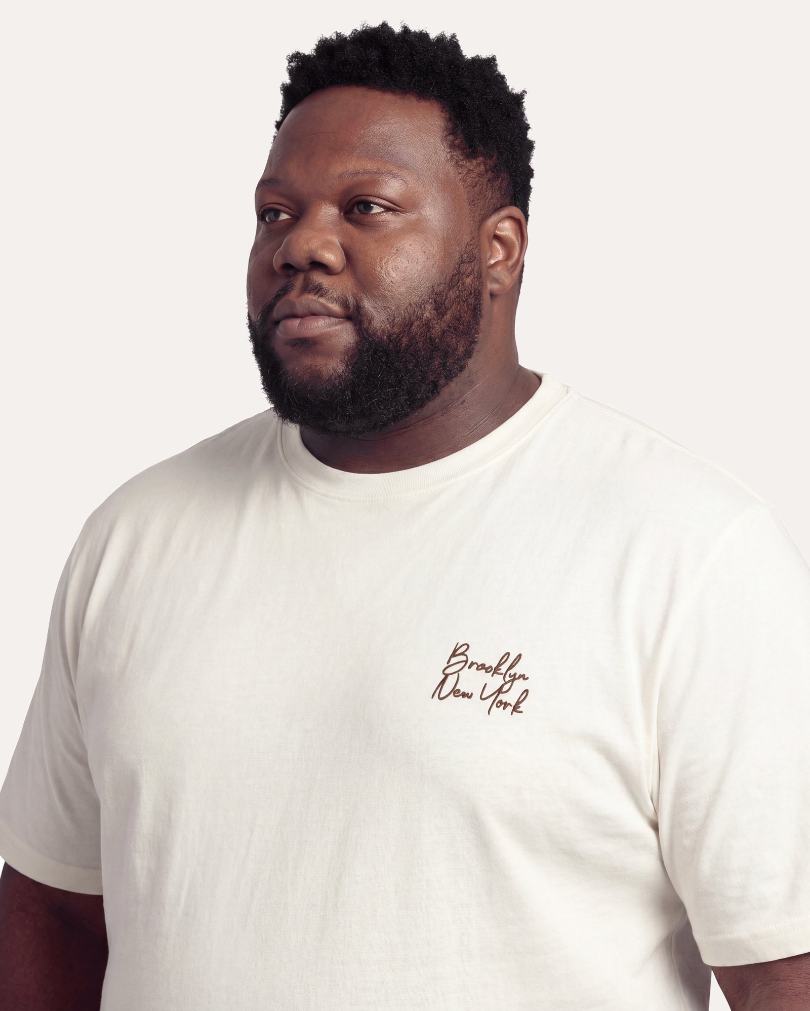 Camiseta plus size masculina suedine Brooklyn - branca — foto 4