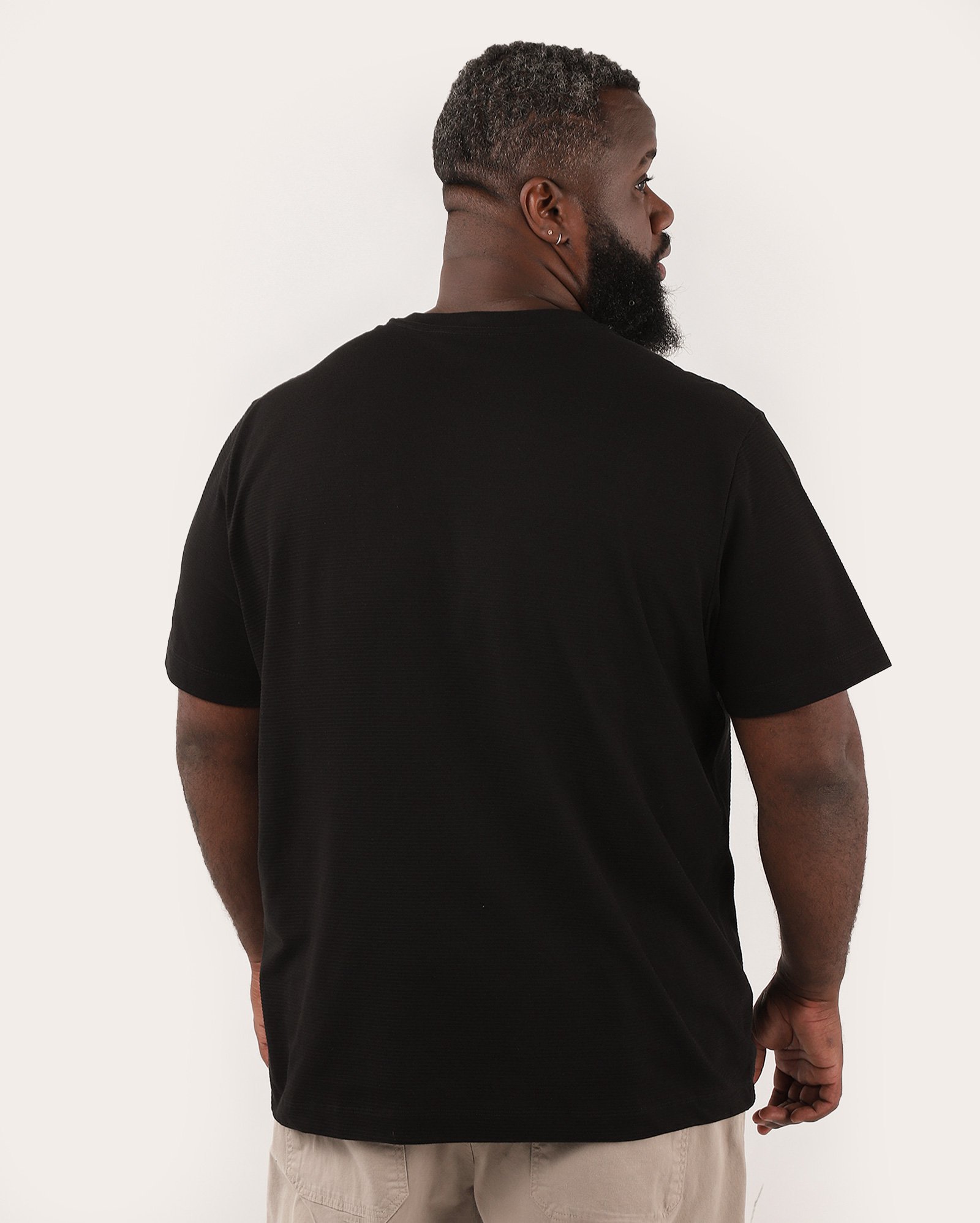 Camiseta plus size masculina regular texturizada - Preto