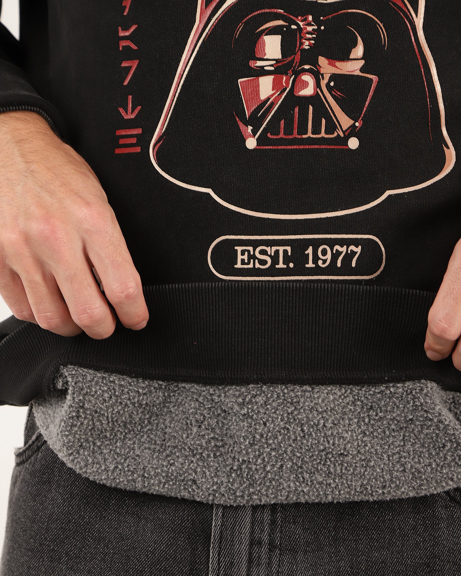 Blusa de moletom Star Wars Darth Vader preta | FANLAB — foto 5