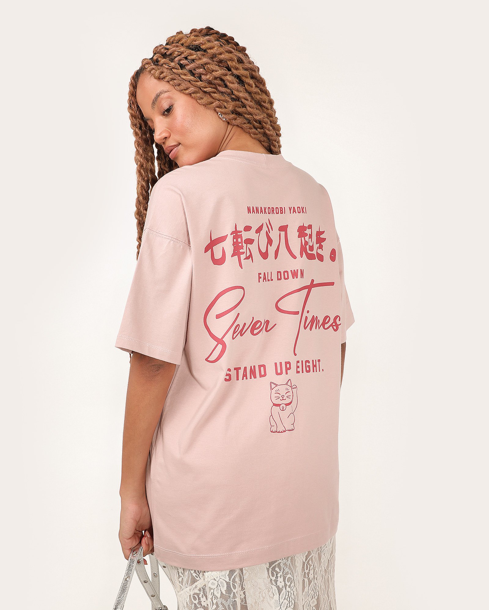 Camiseta feminina oversized manga curta Maneki-Neko rosa | Pool