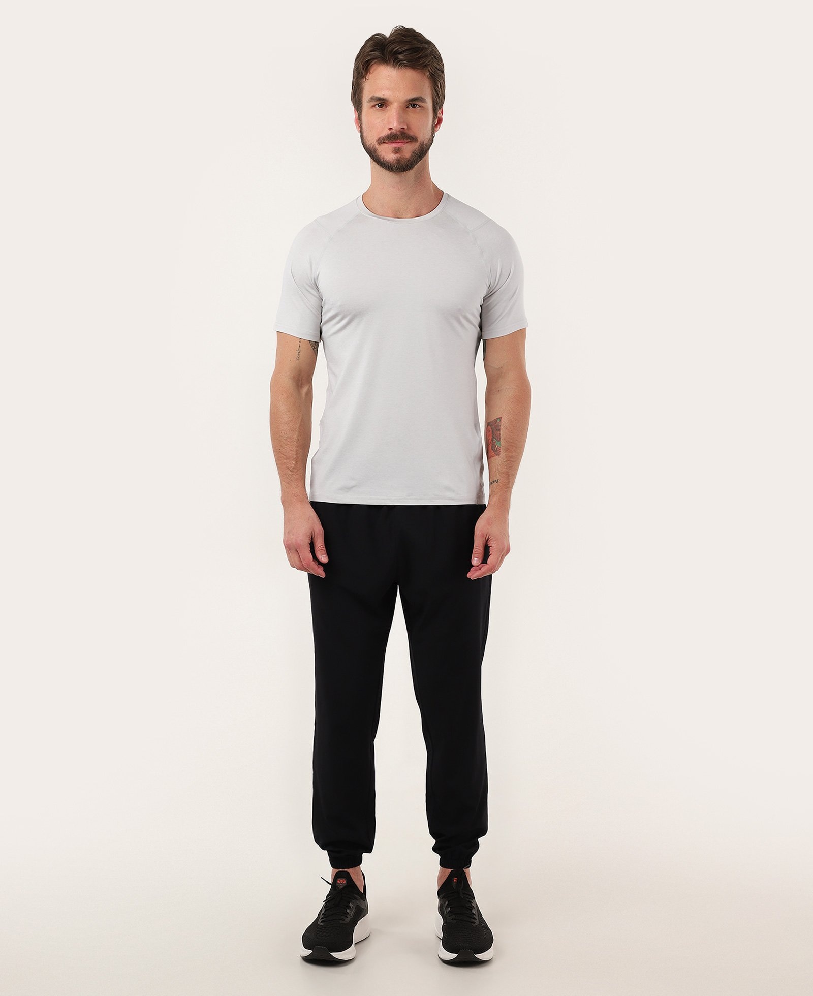 Camiseta masculina de corrida slim raglan - Cinza Claro | Body Work