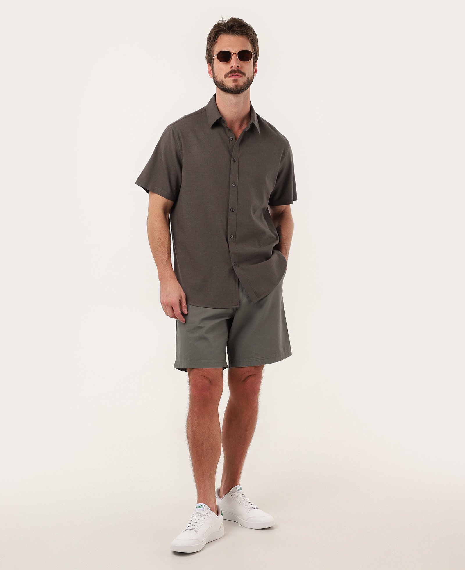 Camisa masculina regular com linho manga curta - Verde Escuro | Original