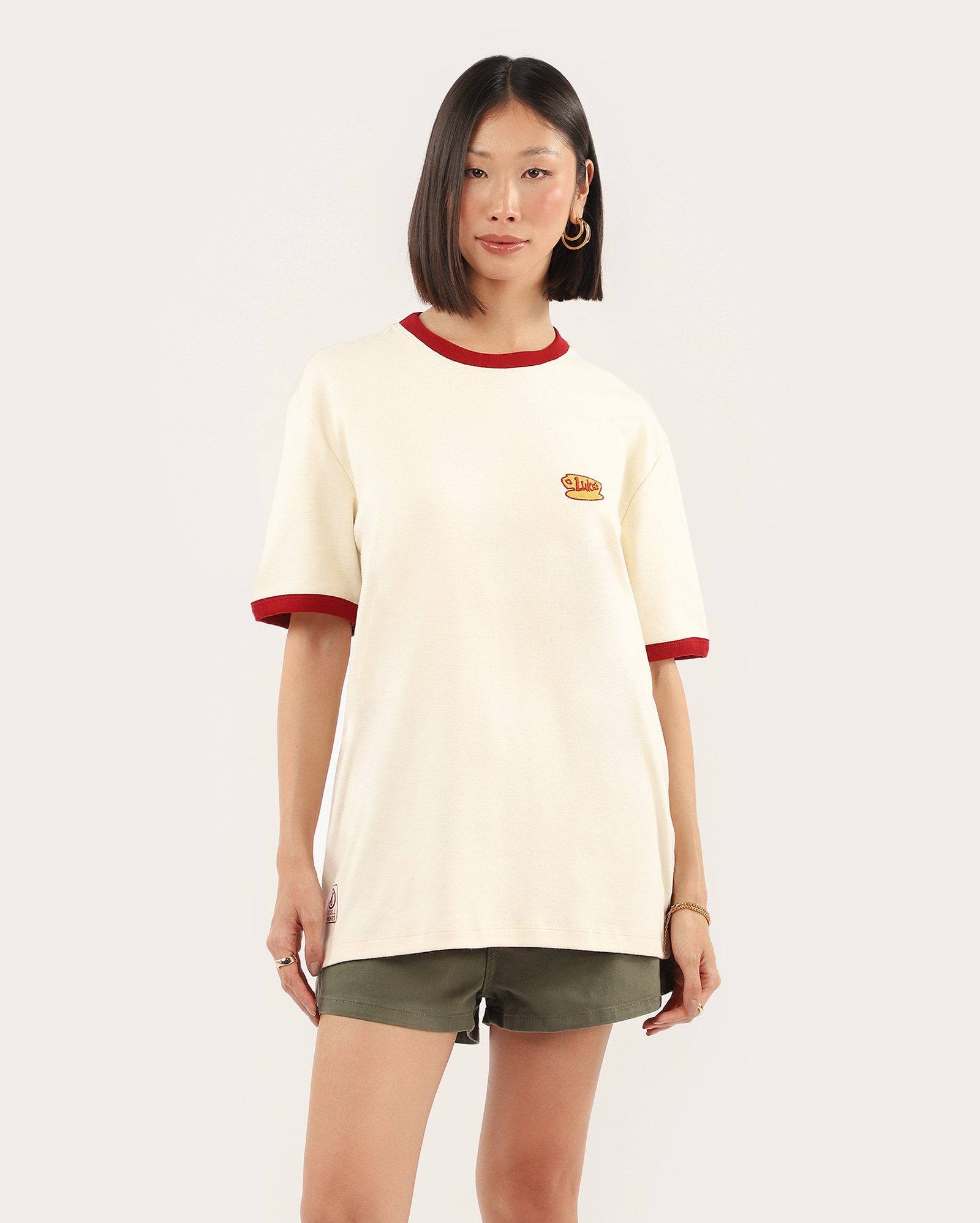 Camiseta feminina regular Gilmore Girls Luke's - bege | FANLAB