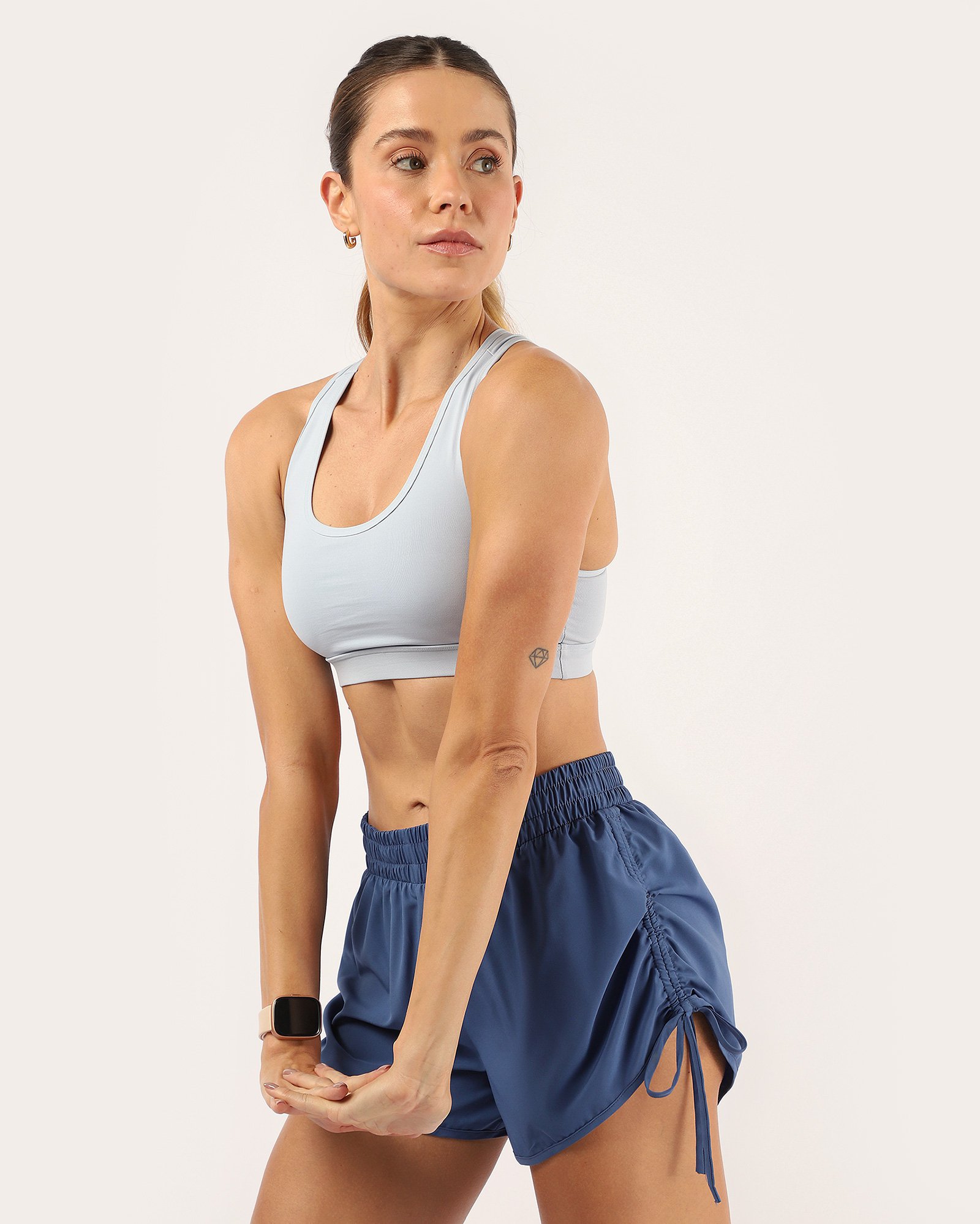 Short feminino de treino curto franzido lateral - Azul | Body work
