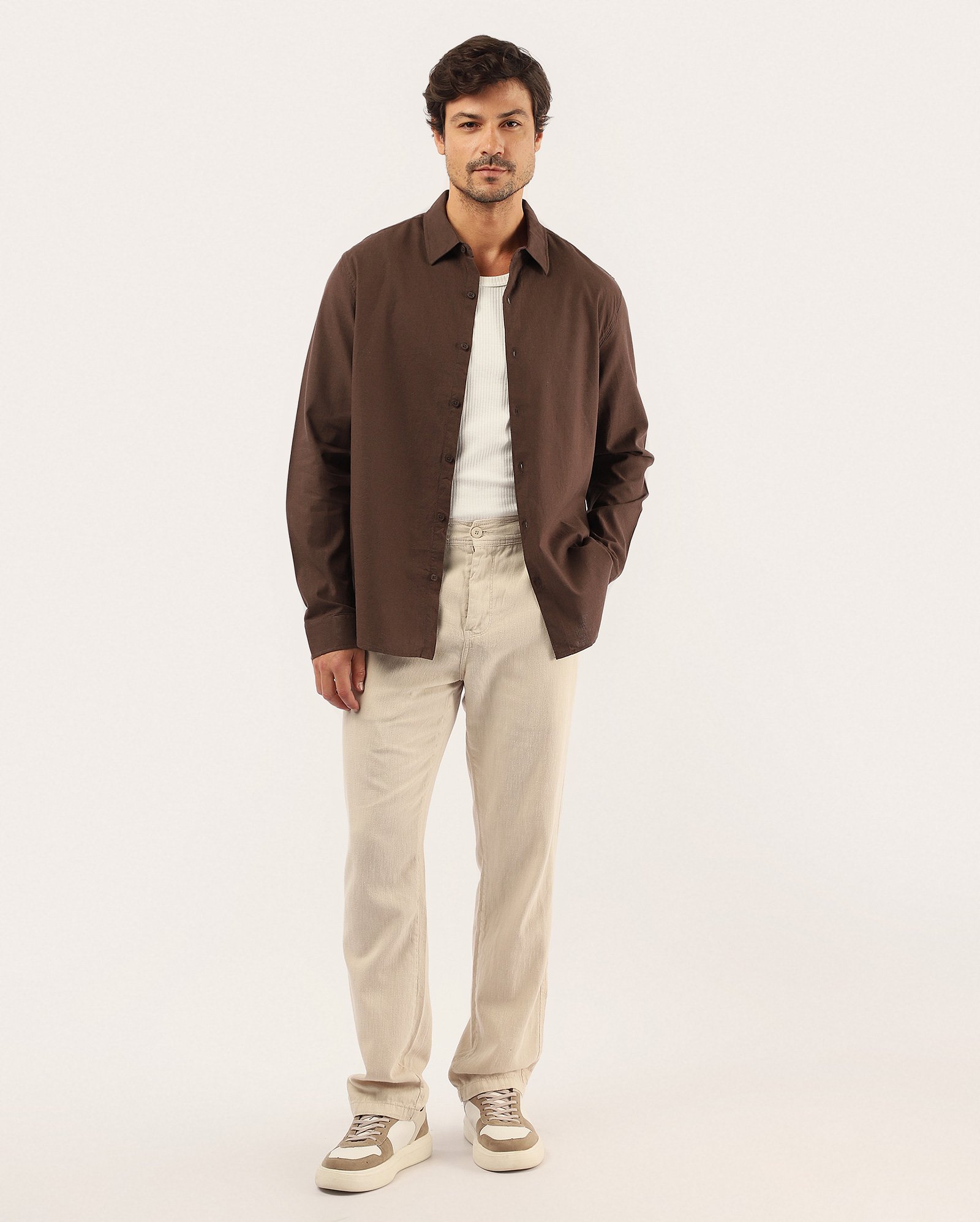 Camisa masculina regular com linho - Marrom