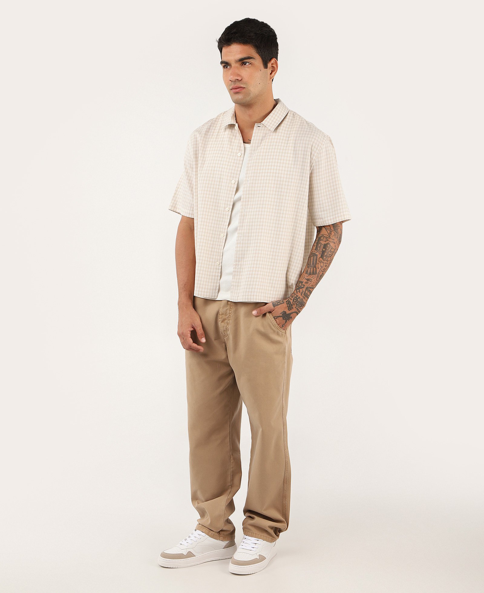 Calça sarja masculina baggy com bolsos marrom | Pool Jeans