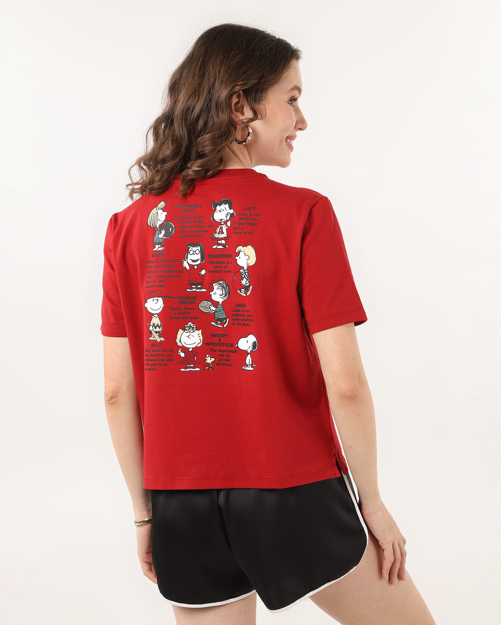 Camiseta feminina boxy Snoopy vermelha | FANLAB