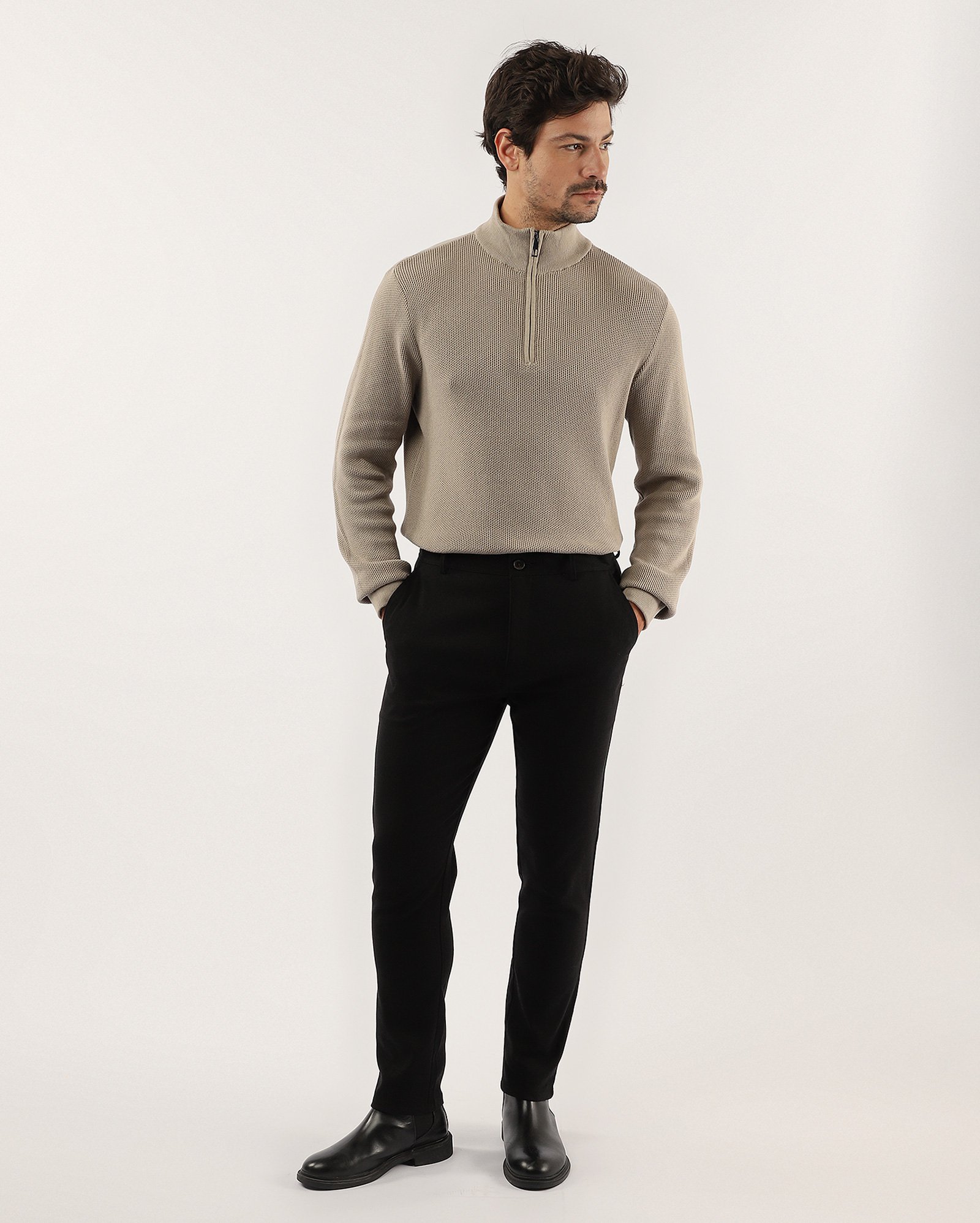 Calça masculina alfaiatada slim smart chino - Preto