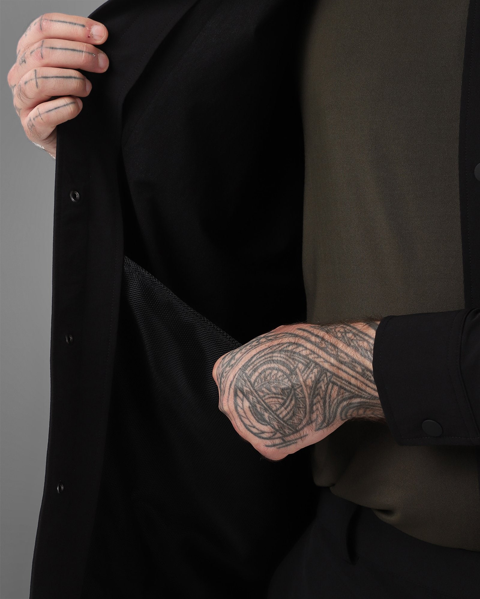 Overshirt plus size masculina Tech D-Ultras resistente à água preta — foto 3