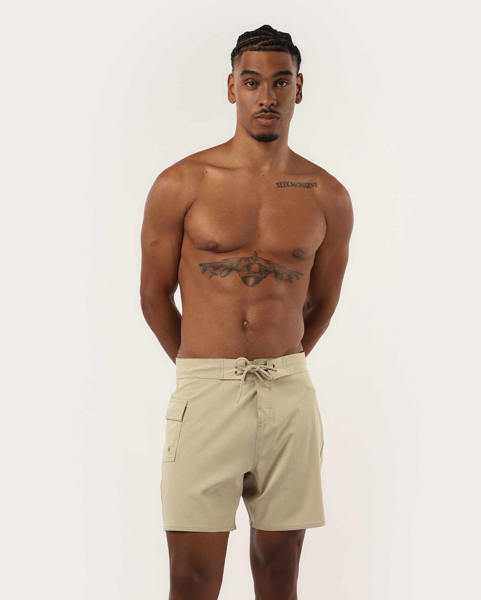 Bermuda surf masculina com cordão bege