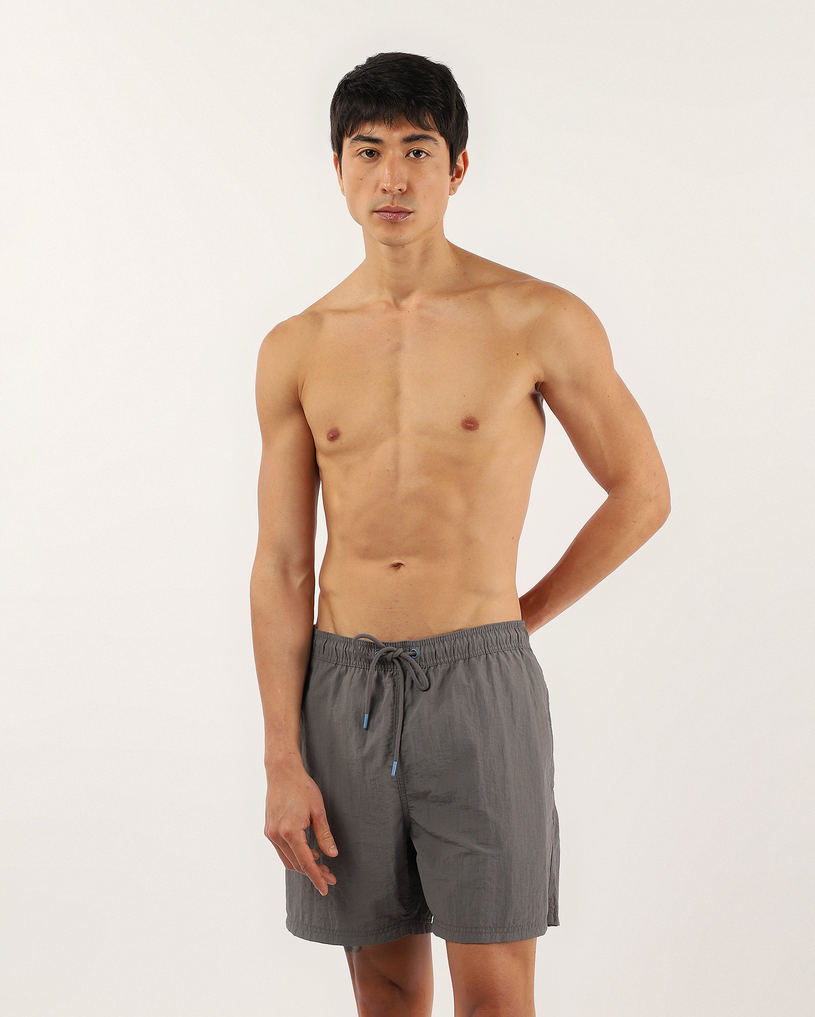 Short água masculino com textura bolsos cinza