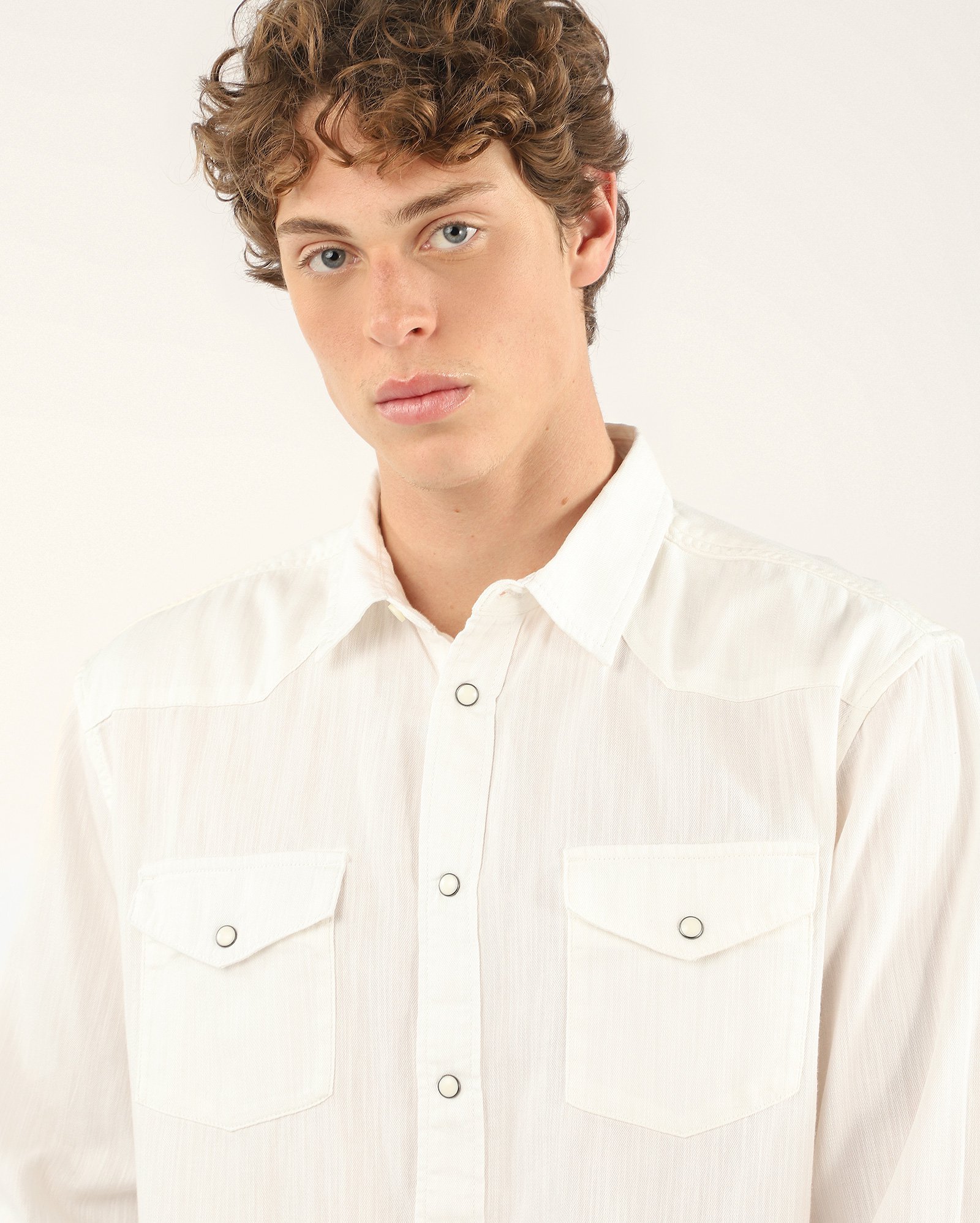 Camisa sarja masculina western com bolsos branca | Pool Jeans — foto 4