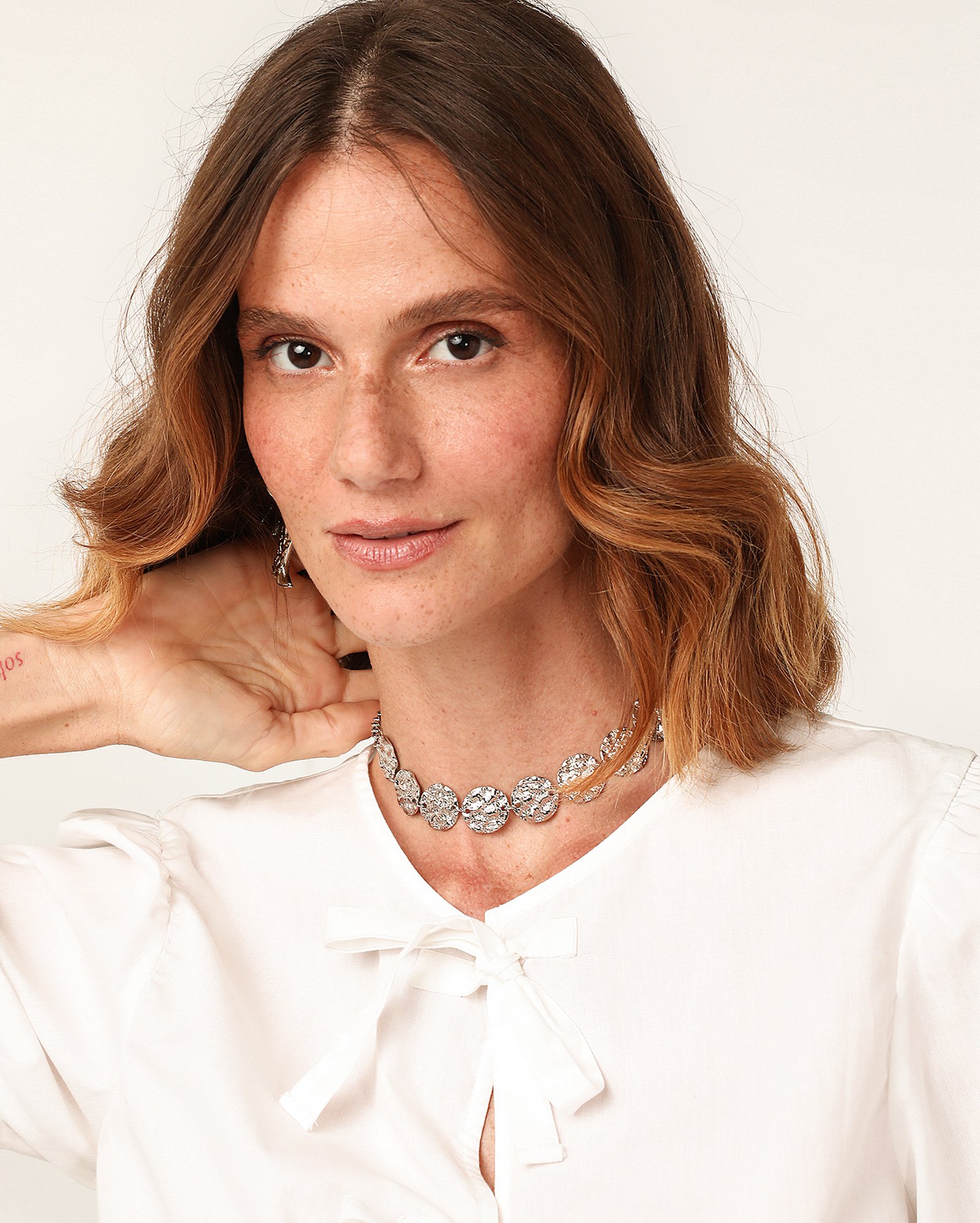Colar feminino corrente multi medalhas - Prateado | Accessori by Riachuelo
