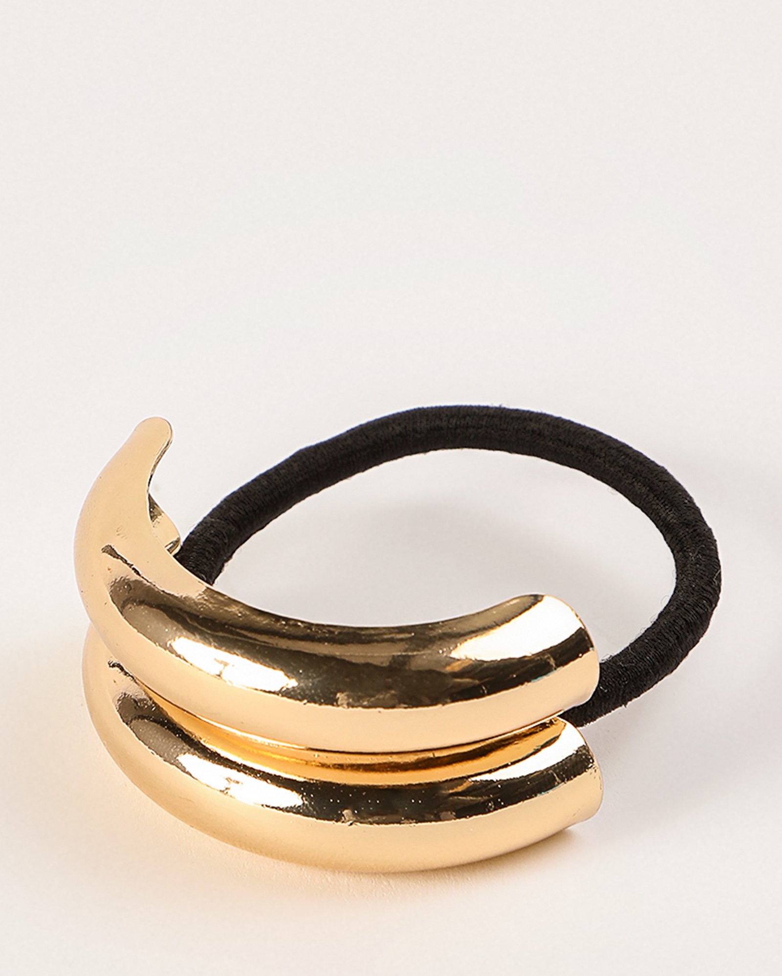 Elástico para cabelo detalhe metálico dourado | Accessori by Riachuelo