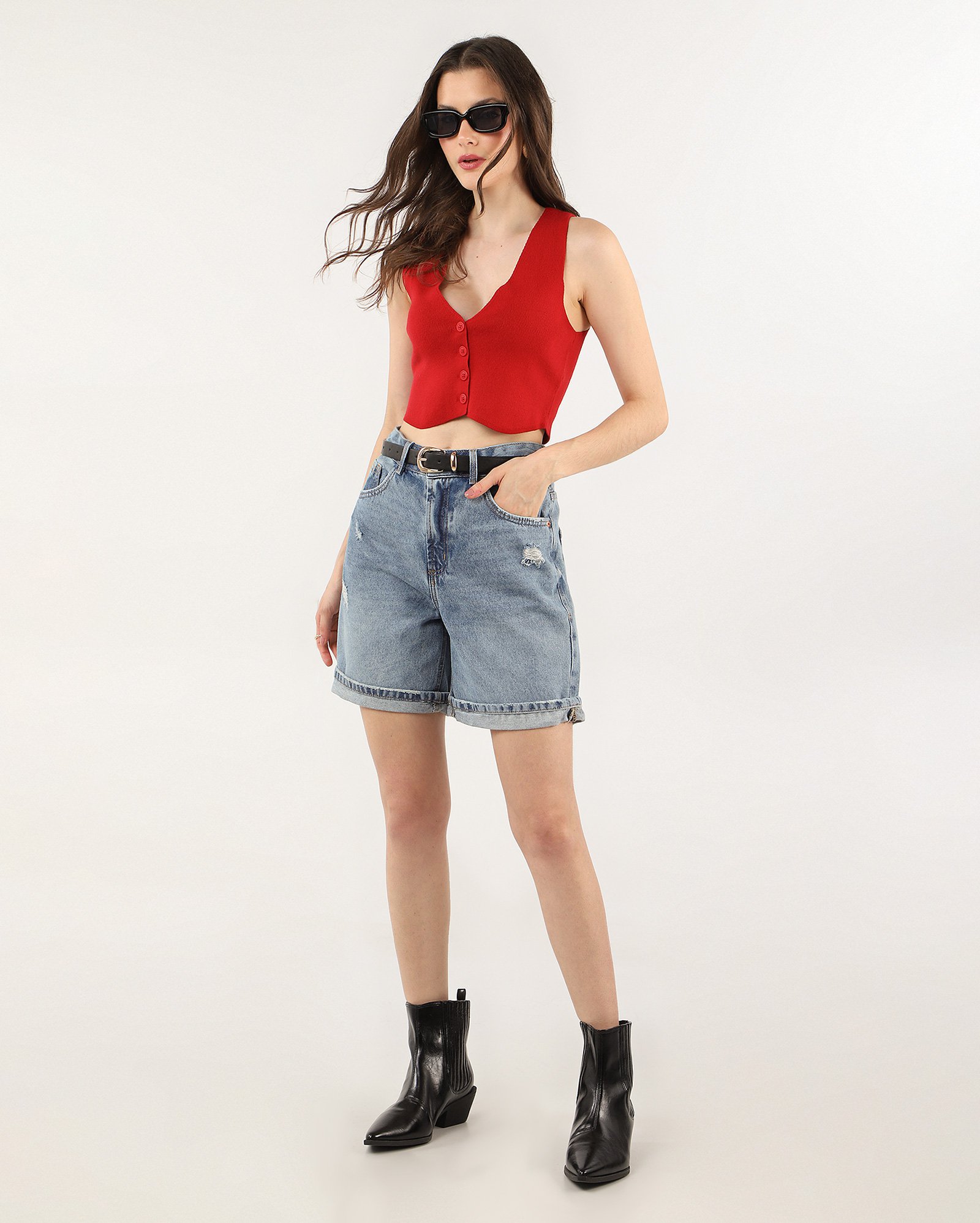 Bermuda jeans feminina reta cintura alta destroyed denim médio | Pool Jeans