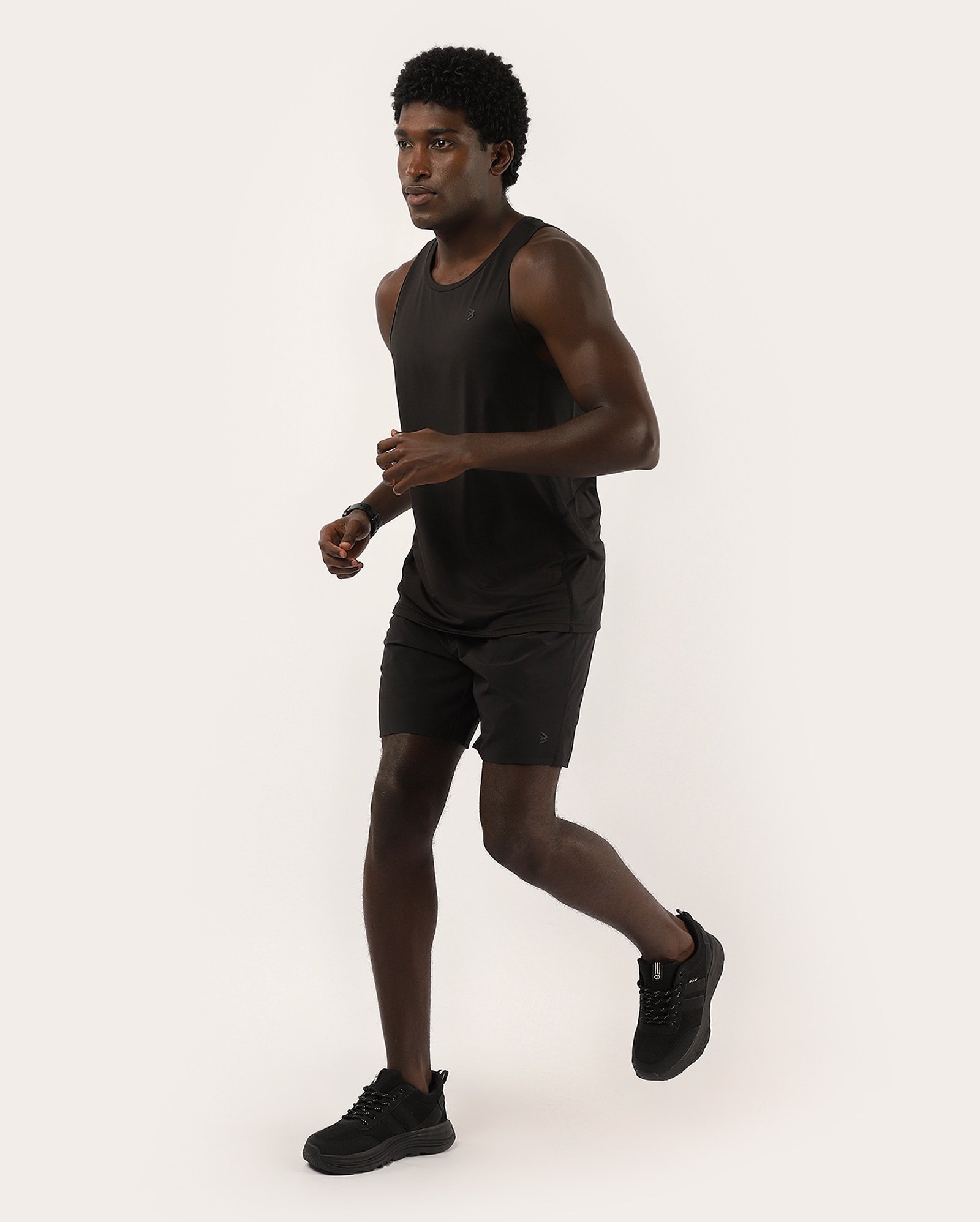 Bermuda masculina de treino com short interno preta | Body Work