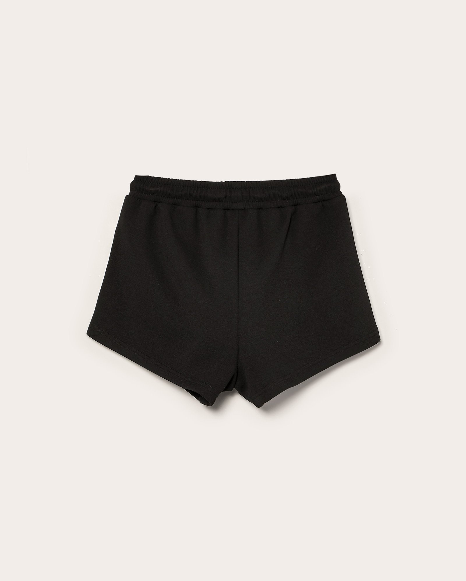 Short juvenil relaxed em viscose detalhe contrastante preto | Pool