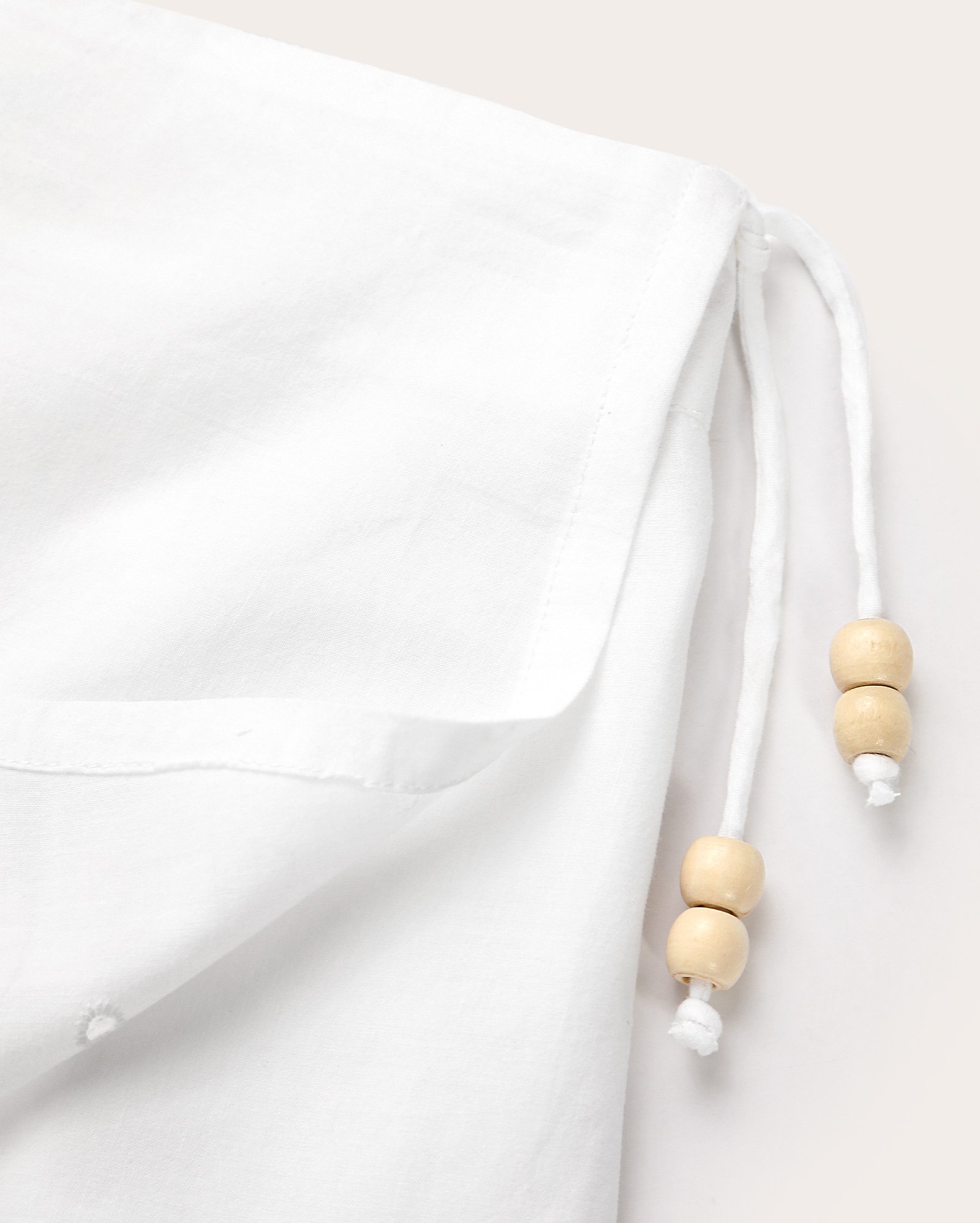 Short-saia juvenil em laise com amarração branco