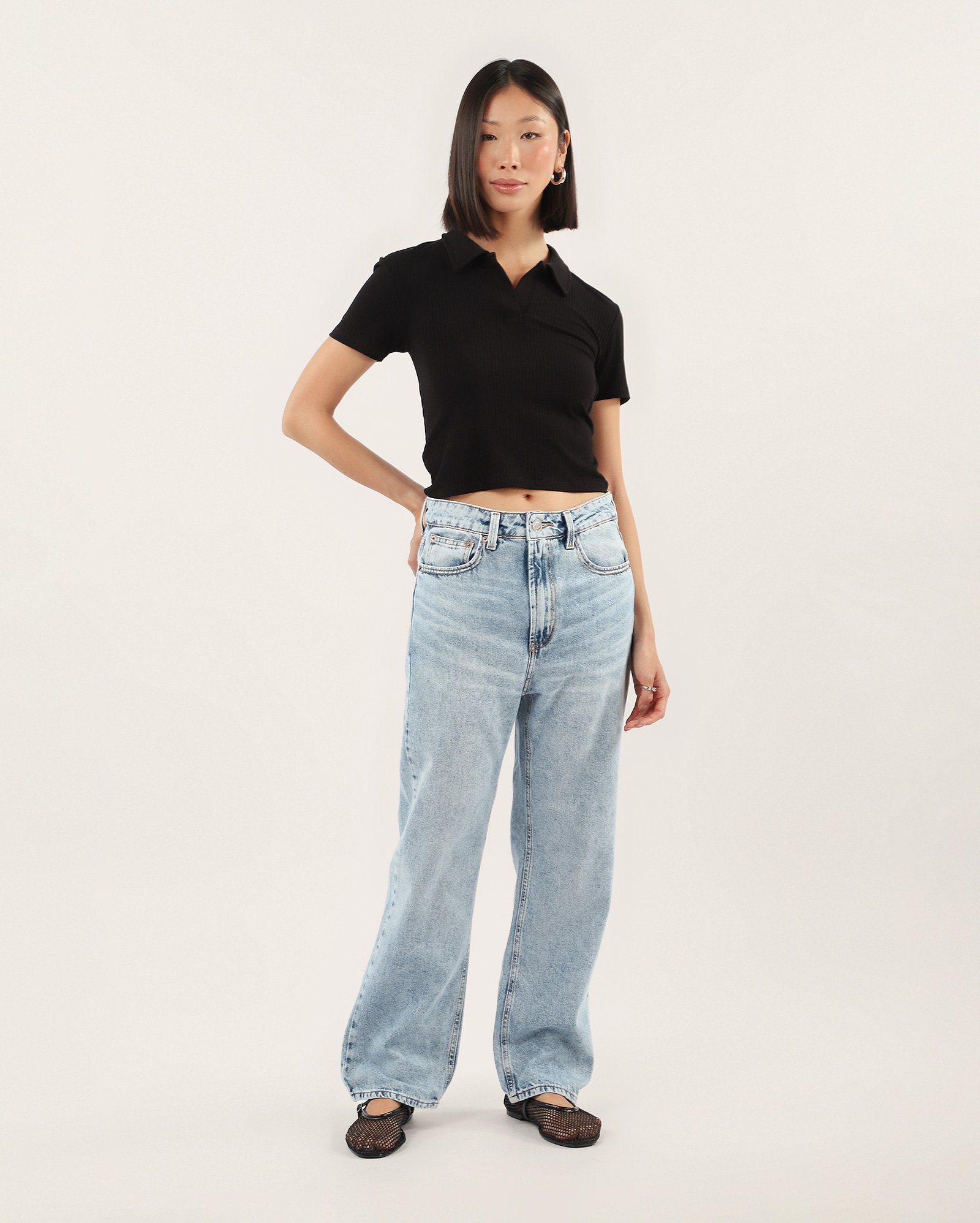 Calça jeans feminina reta loose - denim claro | Pool Jeans