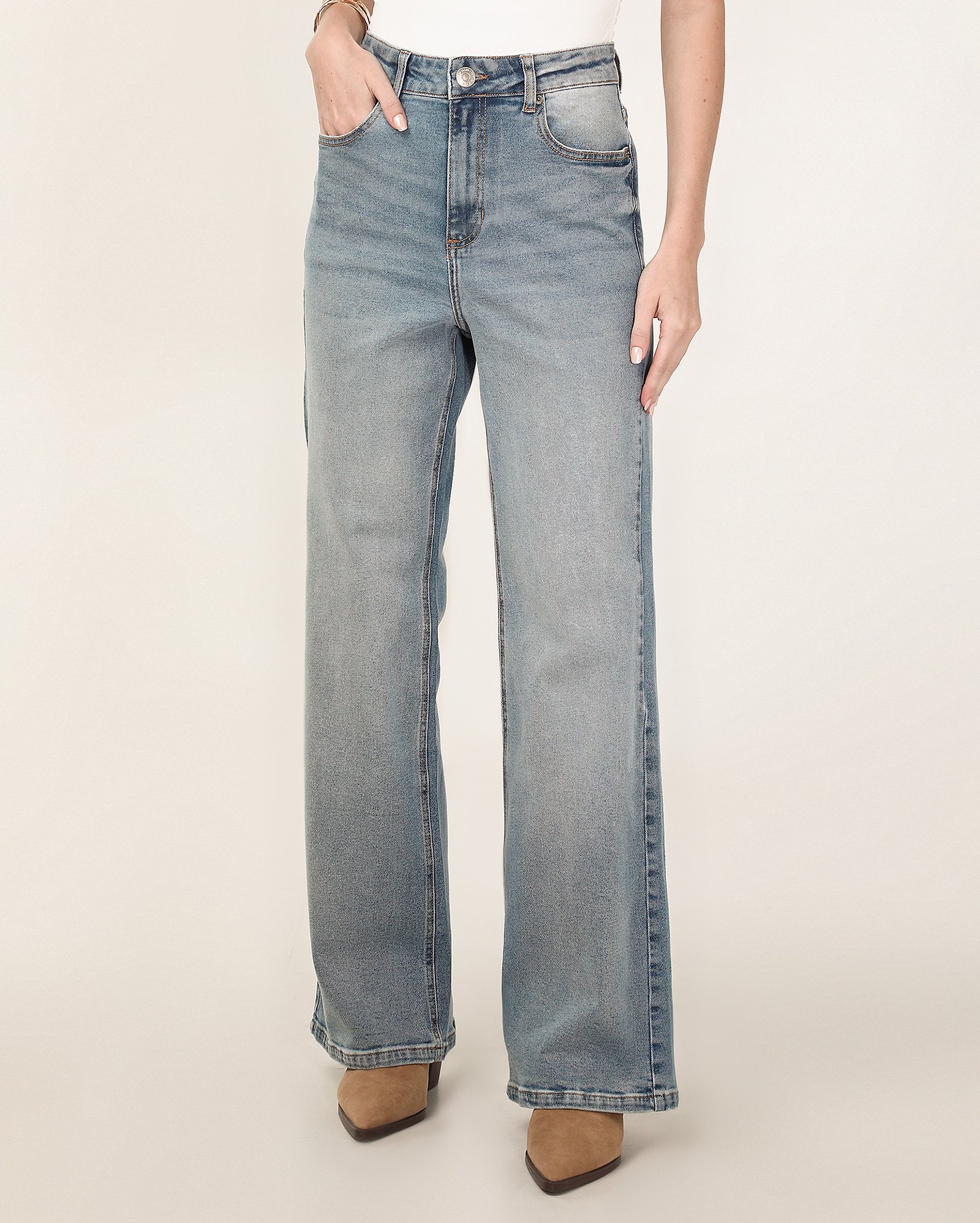Calça jeans feminina wide comfort cintura média denim médio - Jeans Médio | Pool Jeans