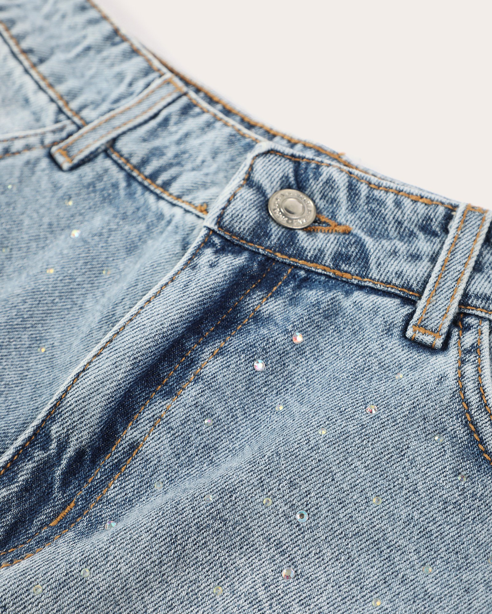 Short jeans juvenil mom com strass e puídos denim médio | Pool Jeans