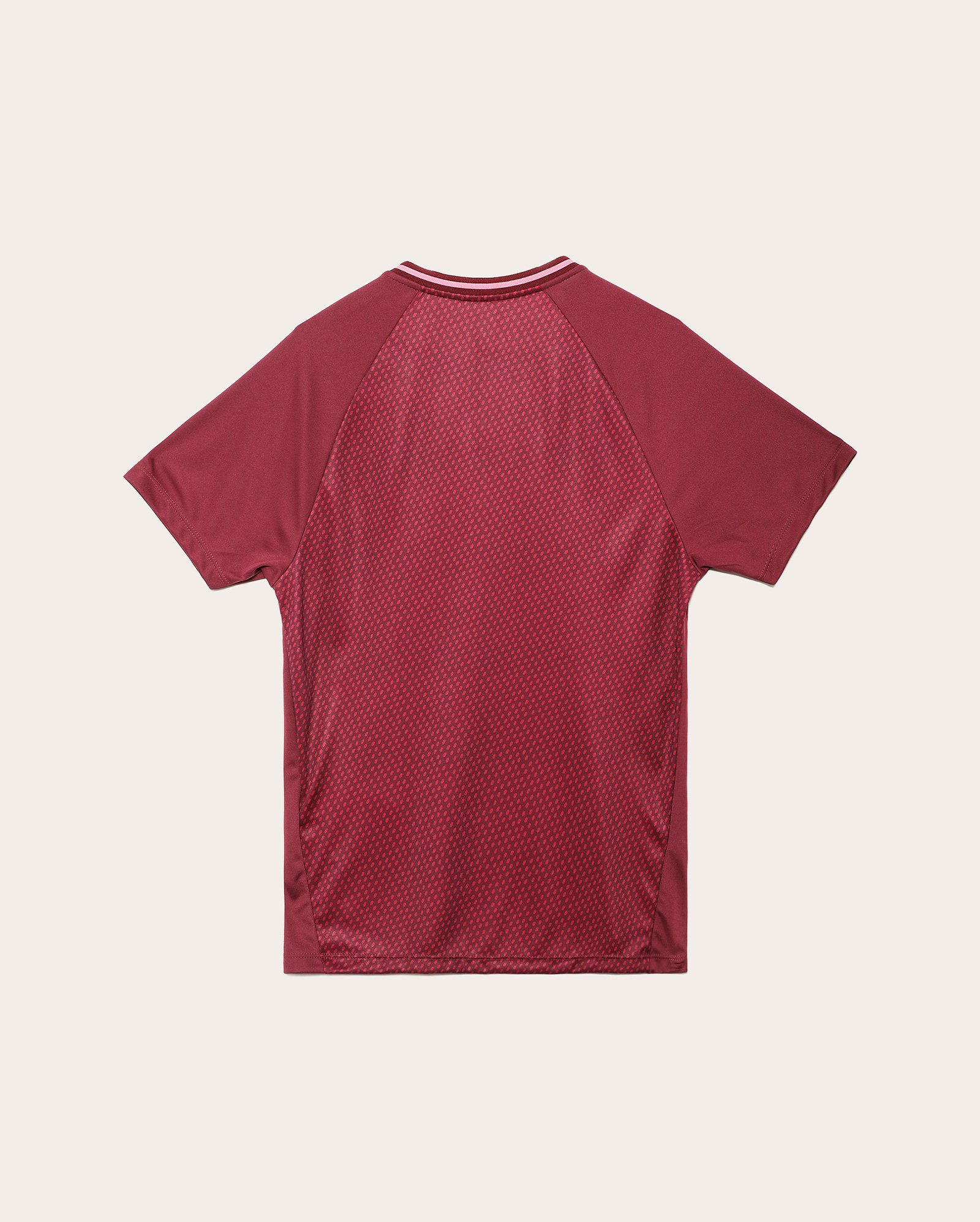 Camiseta juvenil futebol clube Barcelona em lettering rosa