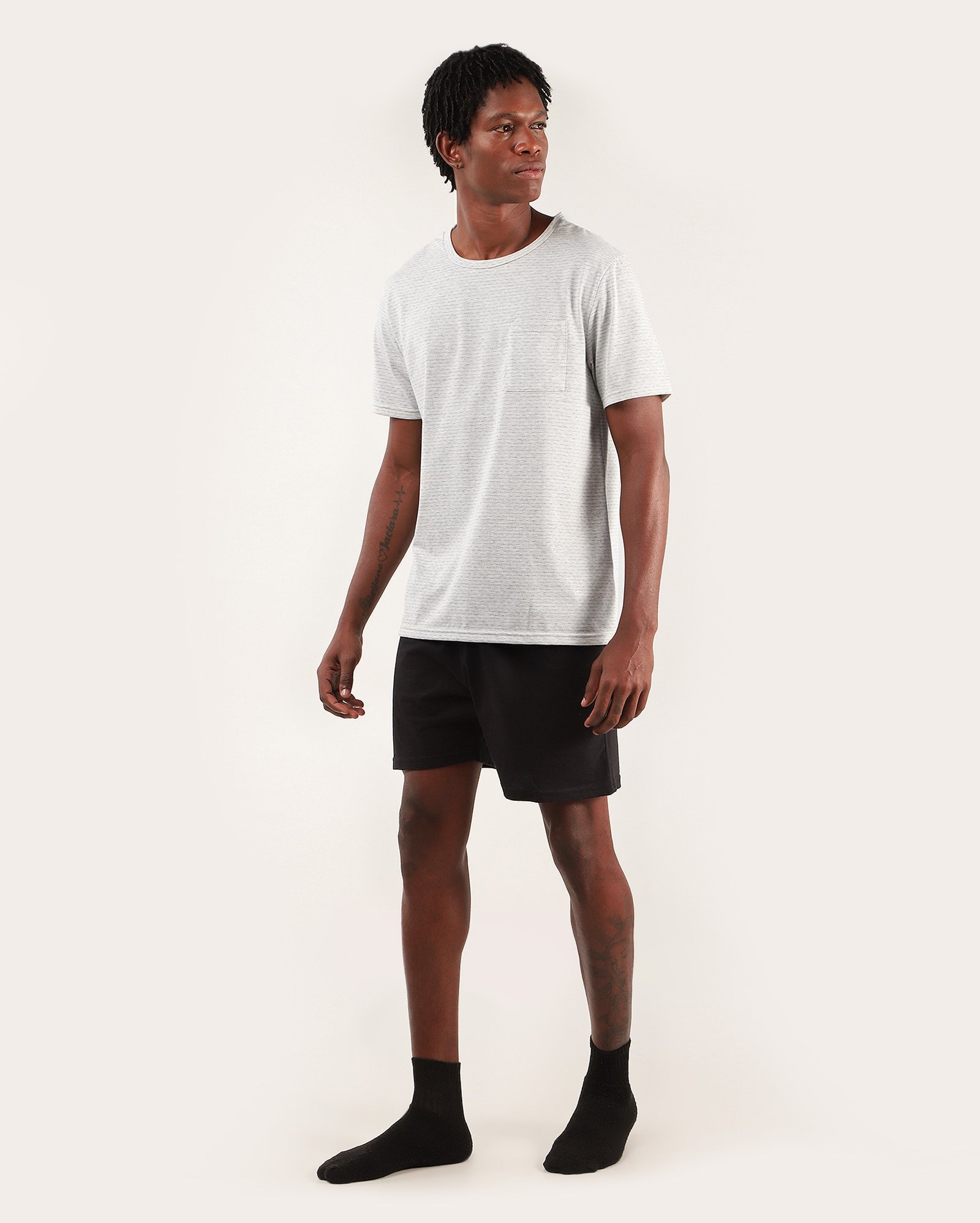 Pijama curto masculino estampado com bolso multicor | Riachuelo