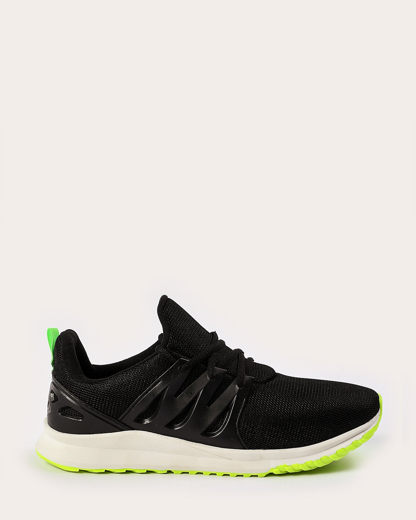 Tênis masculino esportivo tubular com detalhe preto | Riachuelo