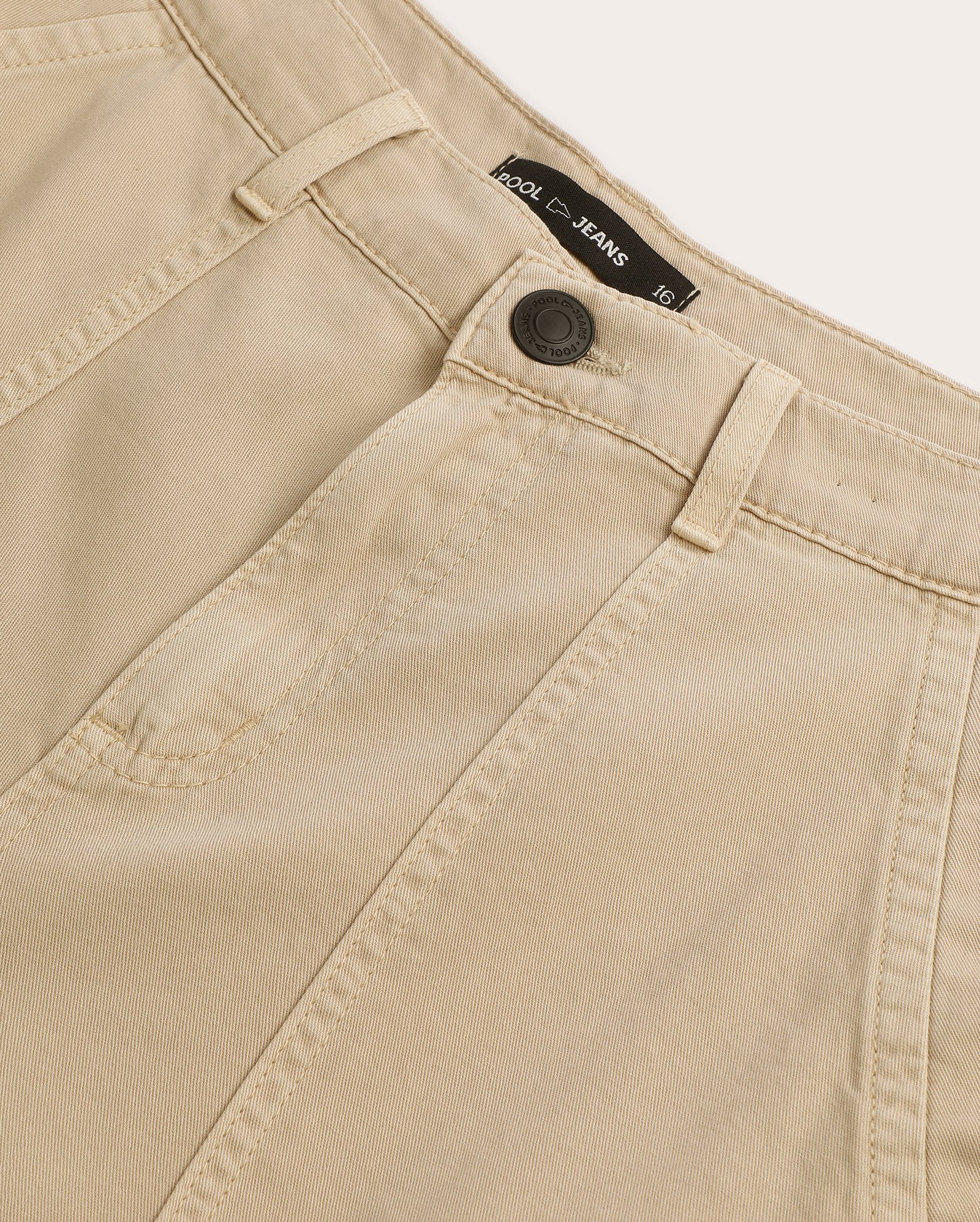 Calça sarja juvenil skater bolsos cargo bege