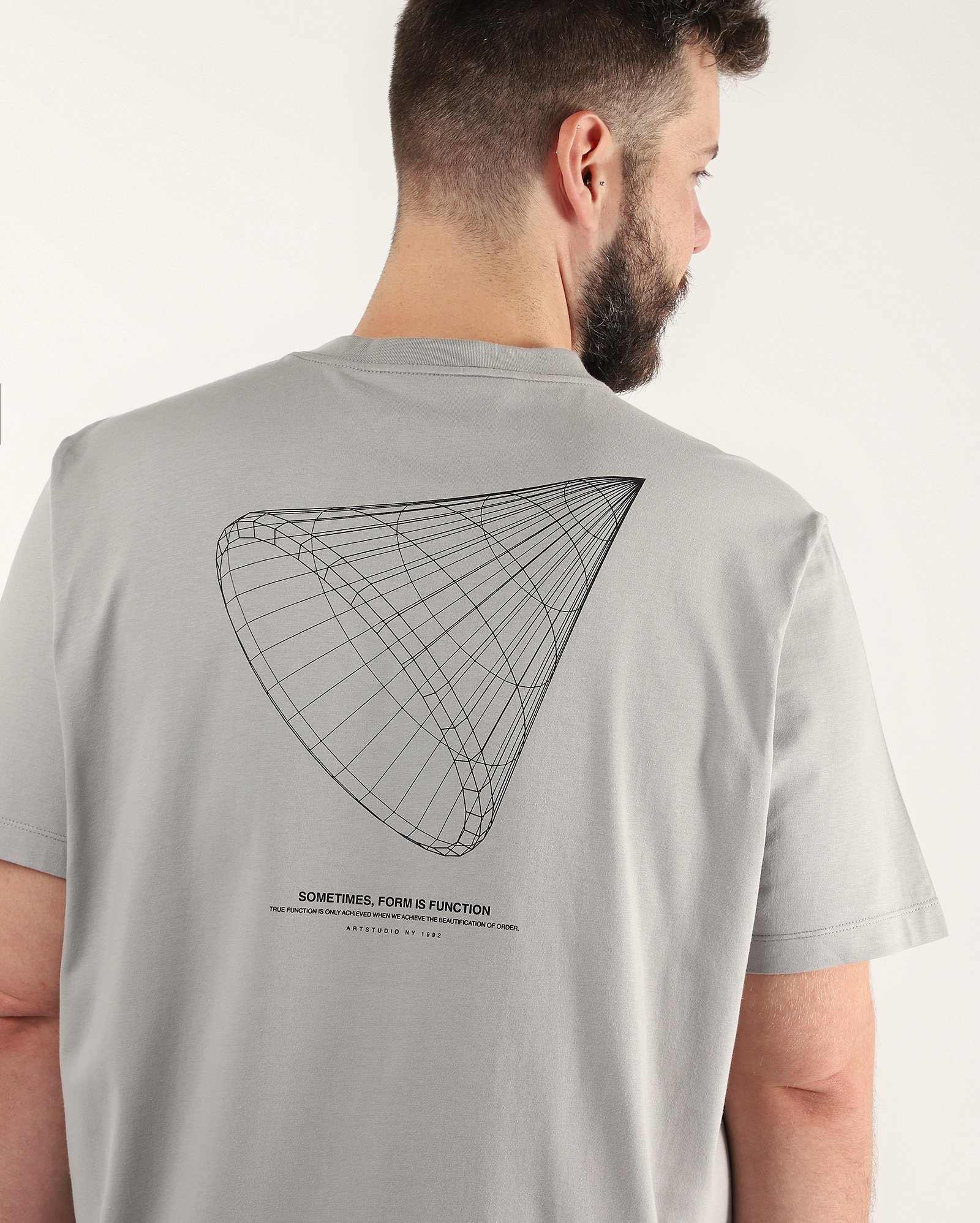Camiseta plus size masculina regular lettering cinza | Original Plus