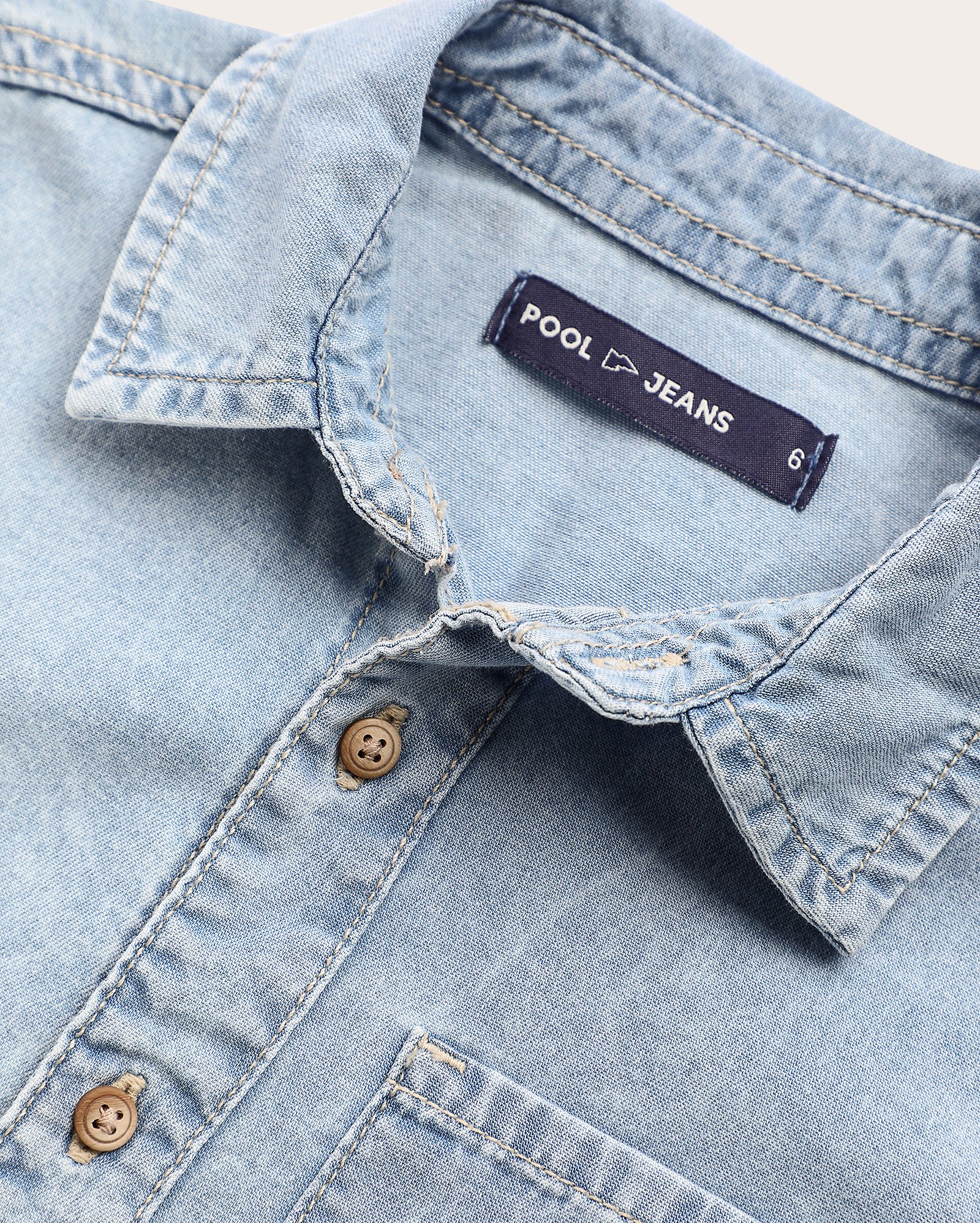 Camisa jeans infantil manga curta com bolso 4-10A denim claro | Pool Kids