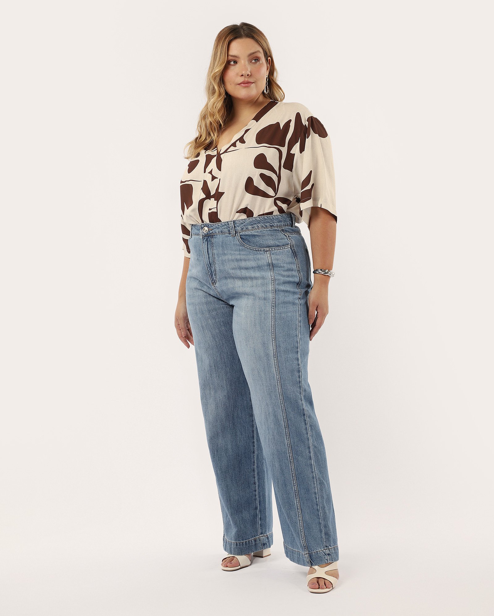 Calça jeans plus size feminina wide leg pespontada denim médio | Pool Jeans