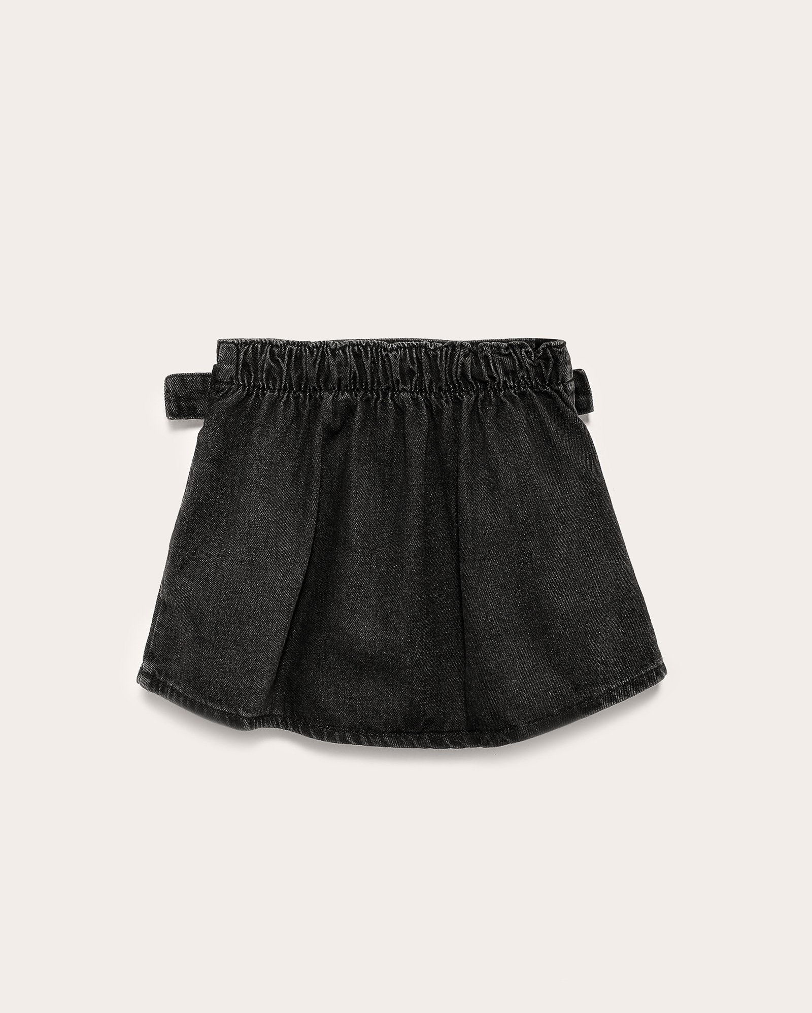Saia black jeans infantil com pregas e fivela 4-10A — foto 5