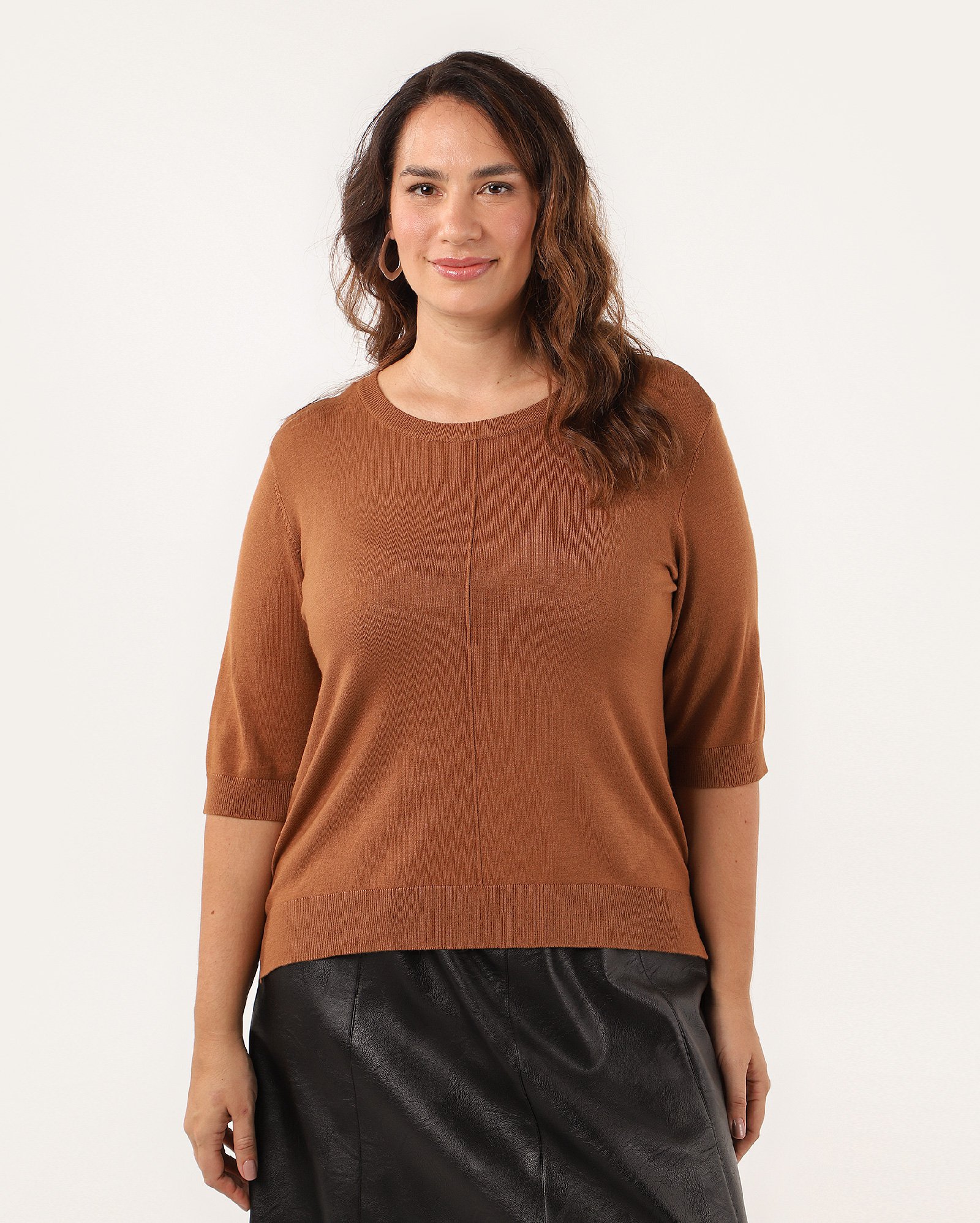 Blusa plus size feminina de tricot manga 3/4 marrom | AK Plus by Riachuelo