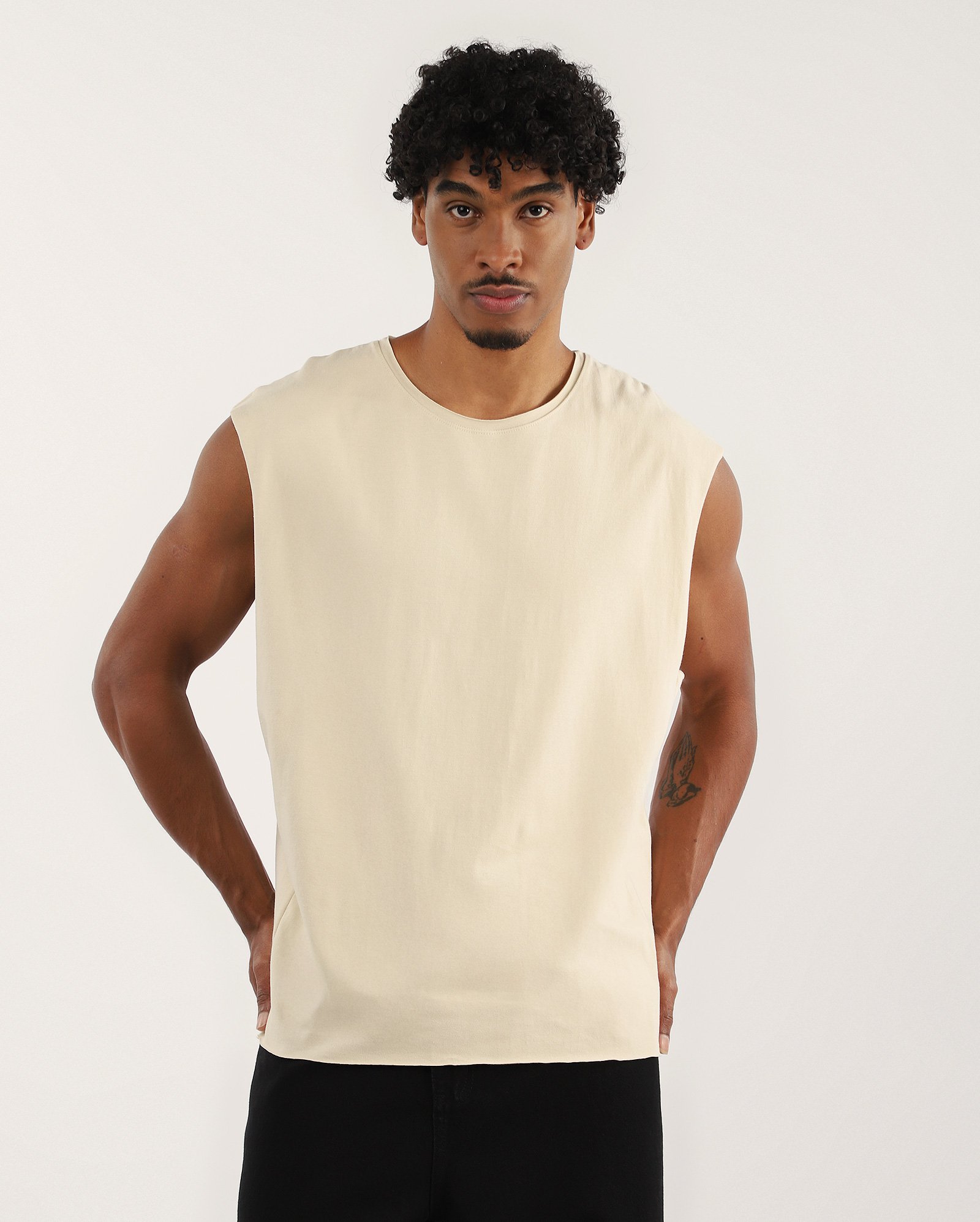 Regata masculina sleeveless cava ampla bege