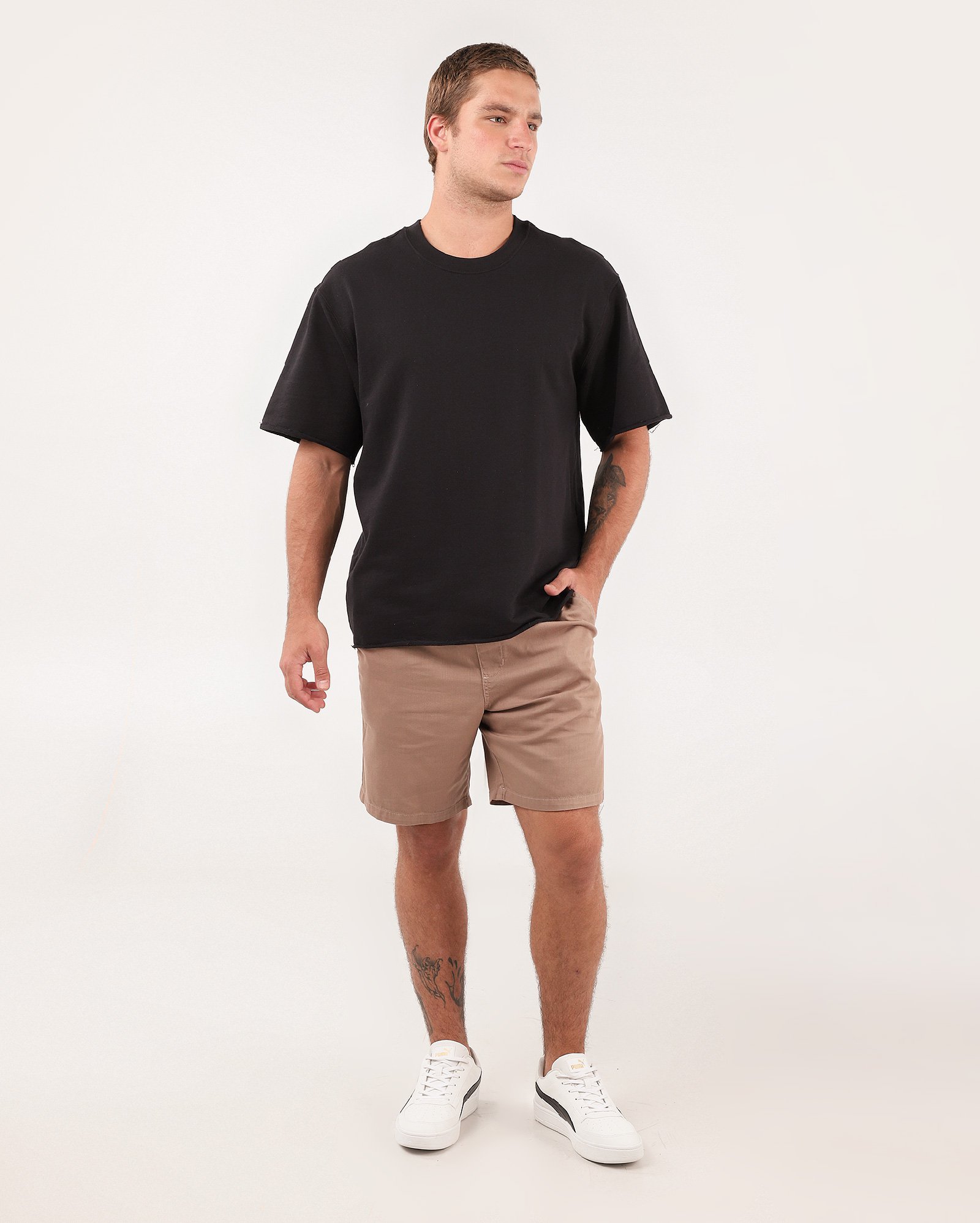 Bermuda sarja masculina cós elástico e cordão lisa - Bege Escuro | Pool Jeans