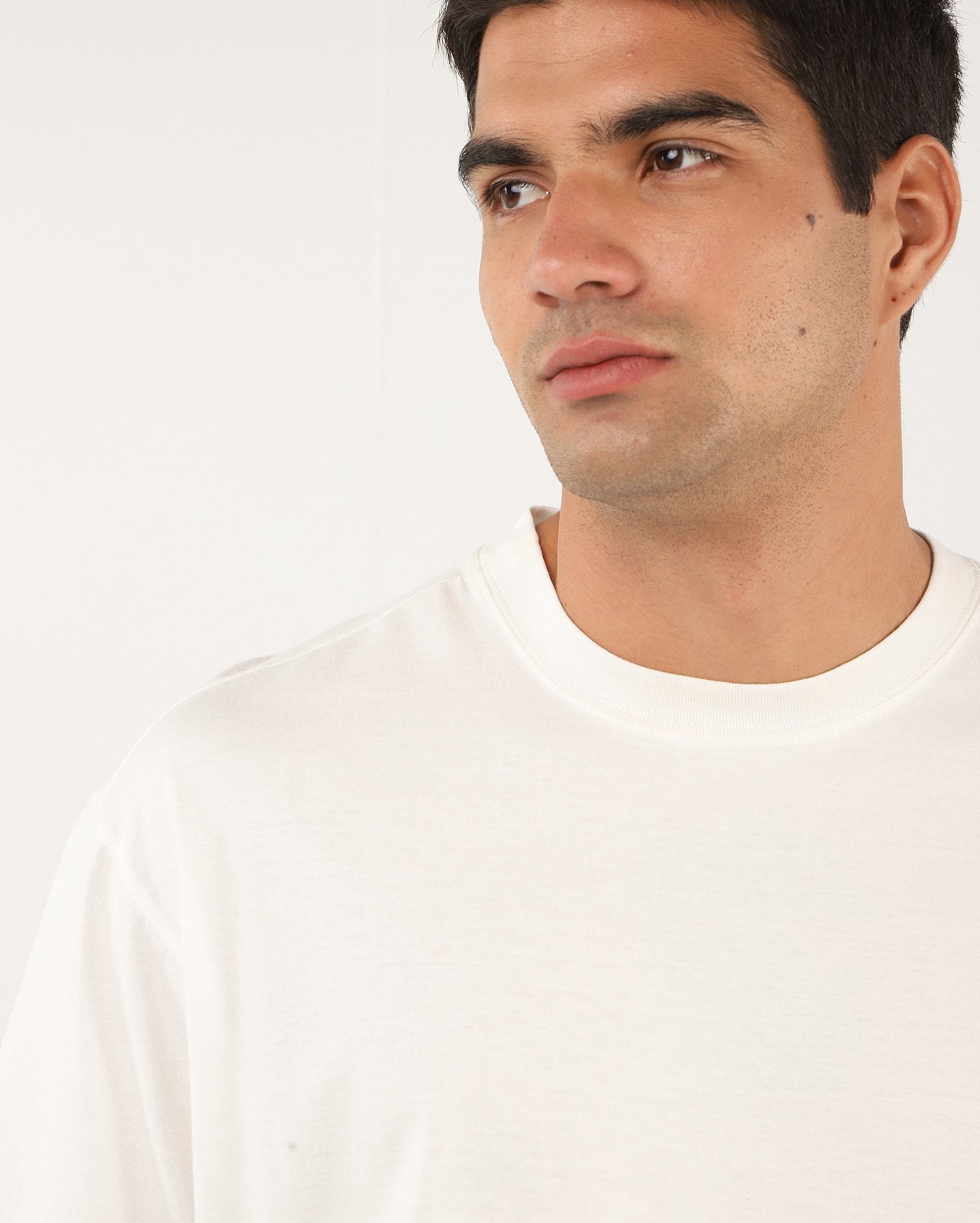 Camiseta masculina relaxed algodão agroecológico - Branco — foto 3