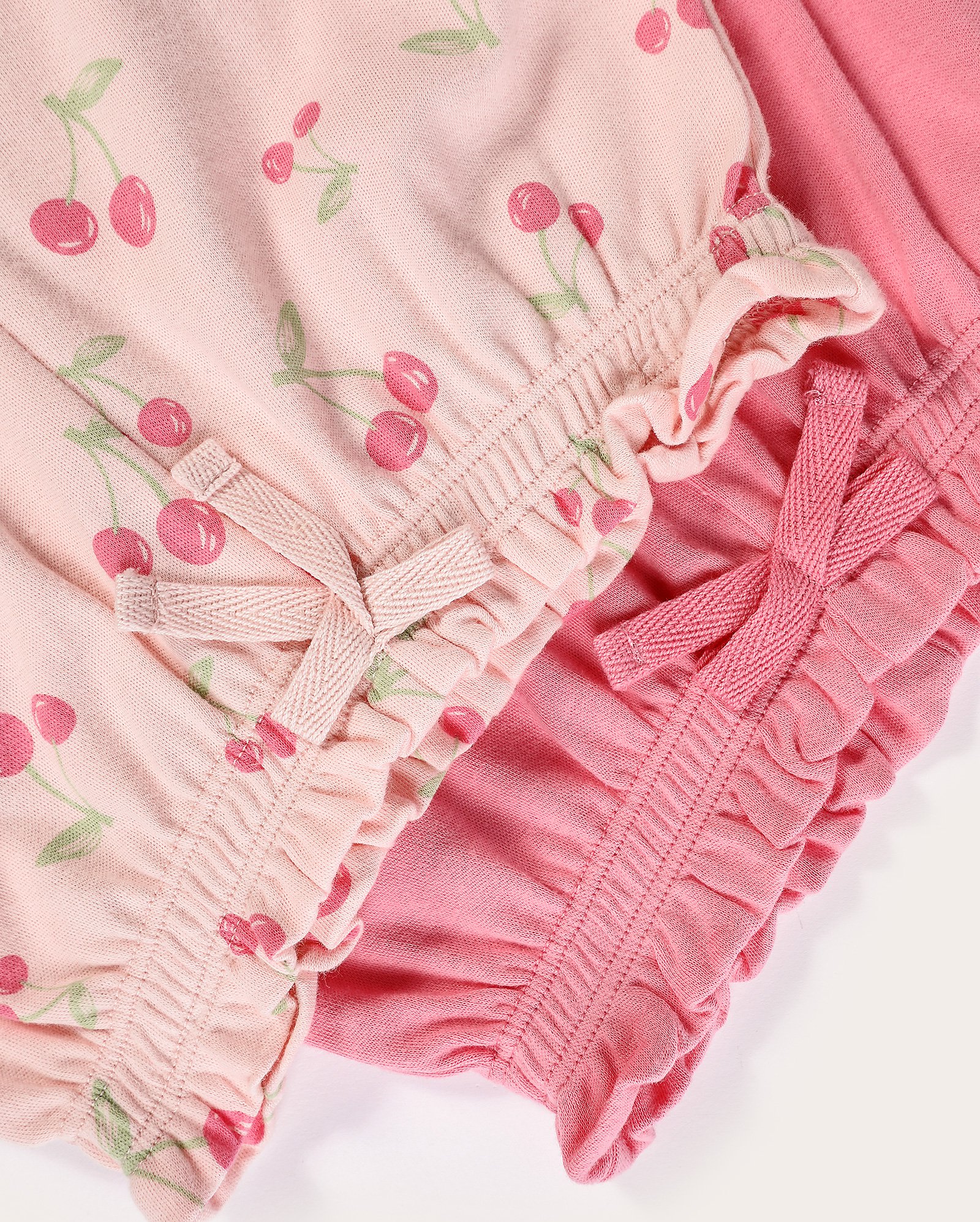 Kit short bebê 2 peças com elástico cerejas rosa