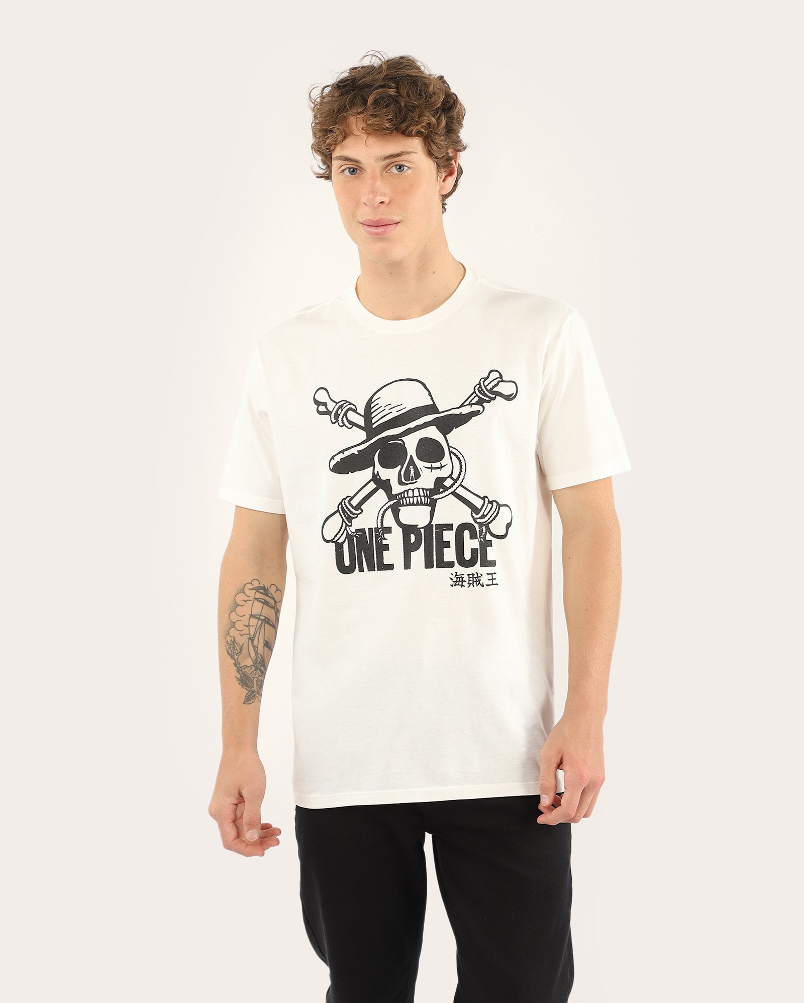 Camiseta masculina estampada branca | One Piece