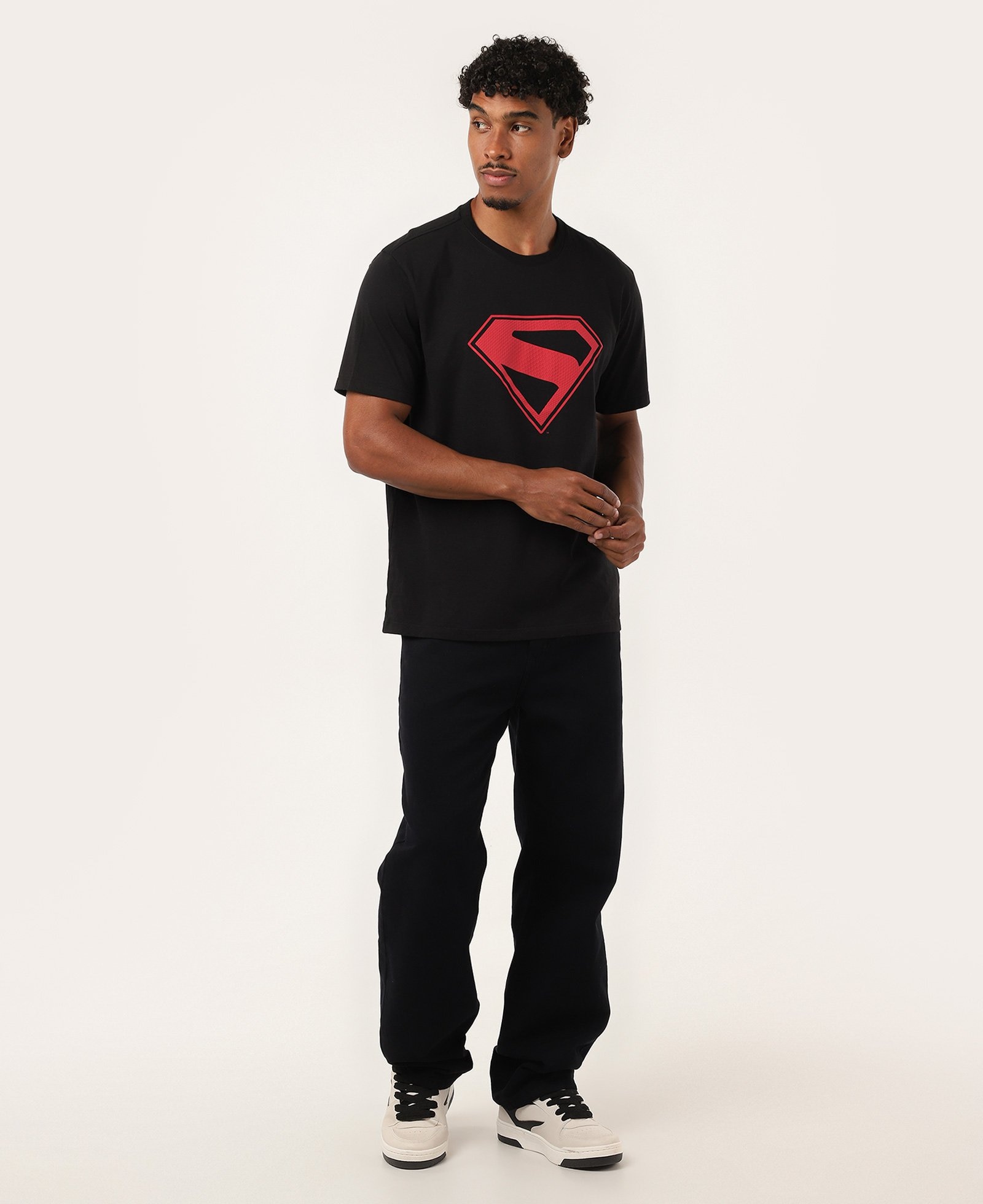 Camiseta masculina regular logo Superman estampada preta | DC Comics