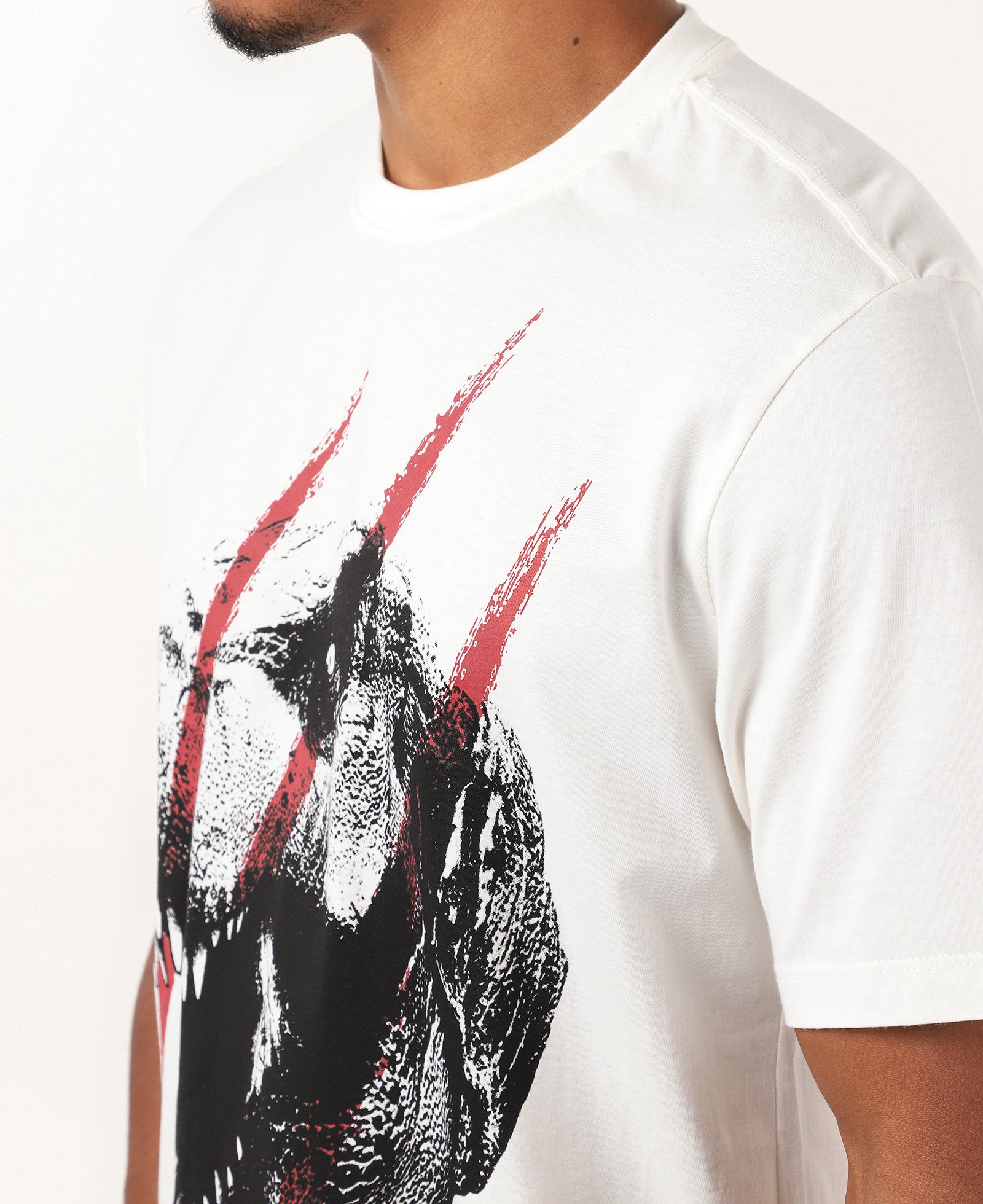 Camiseta masculina regular T-Rex Jurassic Park branca | Universal — foto 3
