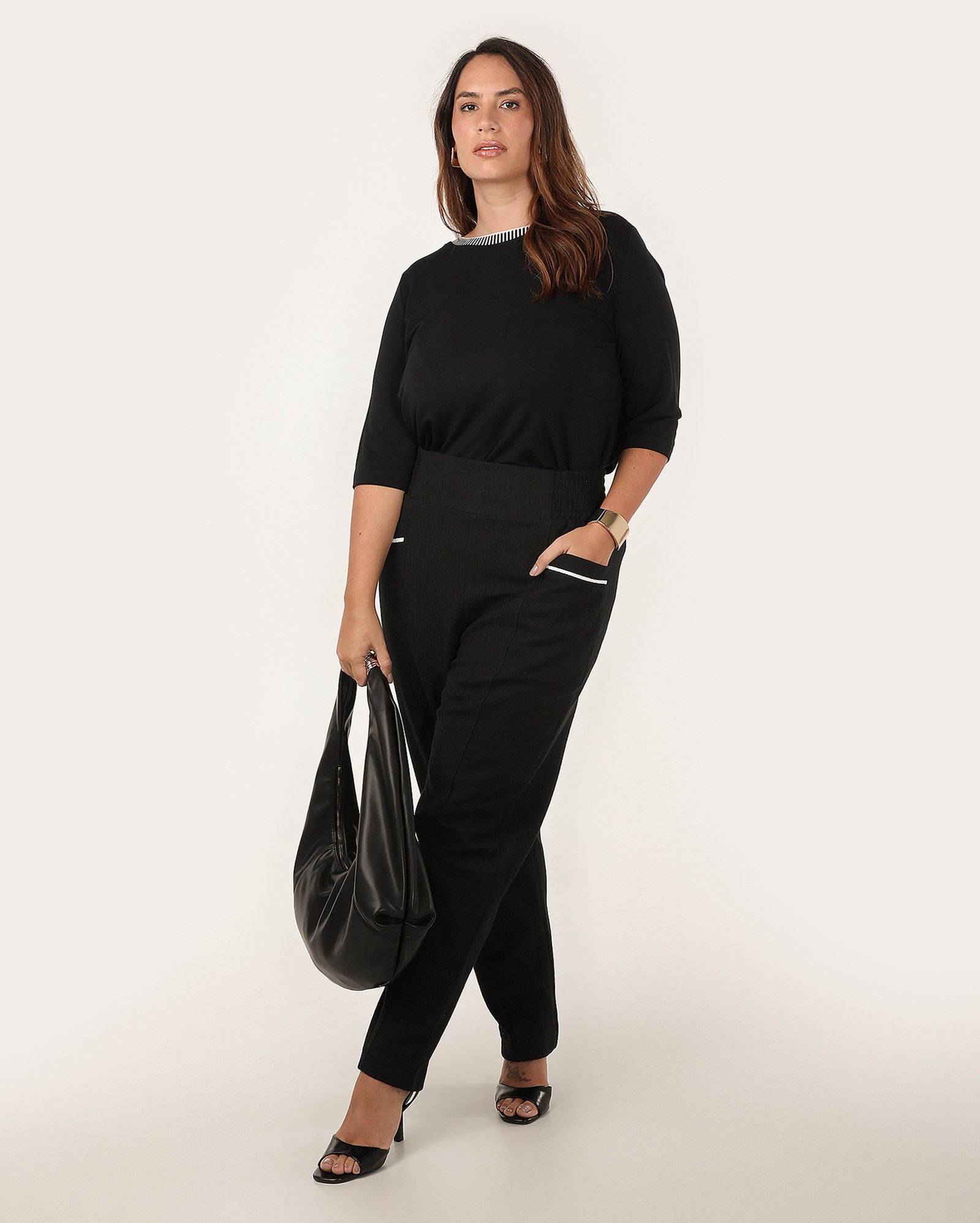 Calça plus size feminino alfaiatada com textura - Preto | AK Plus by Riachuelo