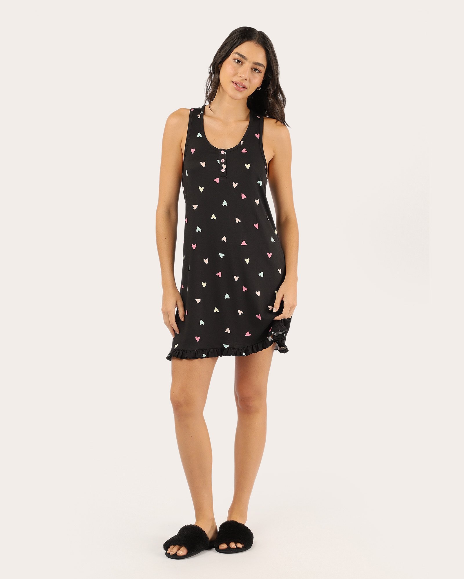 Camisola curta estampa corações - preta