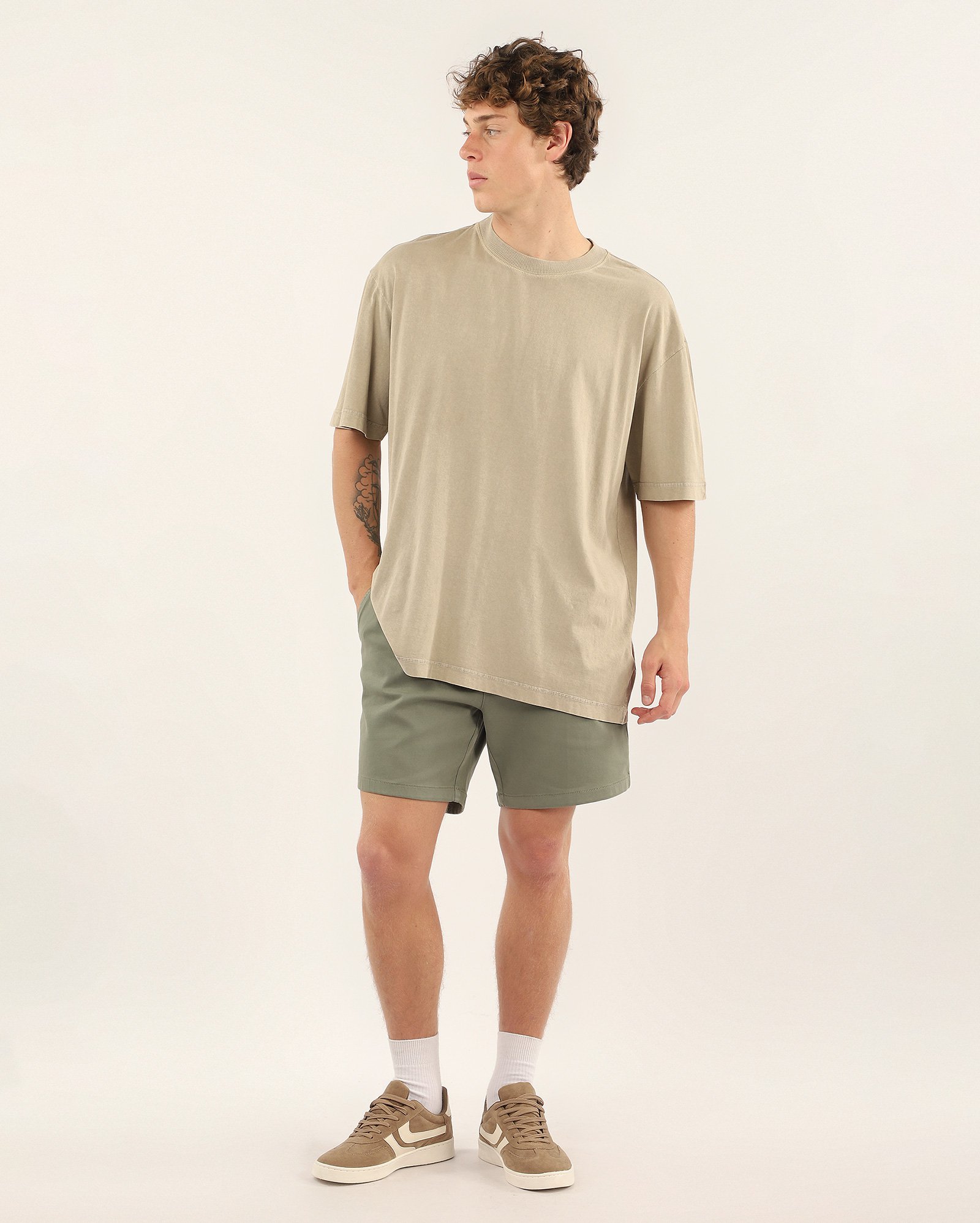 Bermuda sarja masculina reta cós elástico - Verde Musgo | Pool Jeans