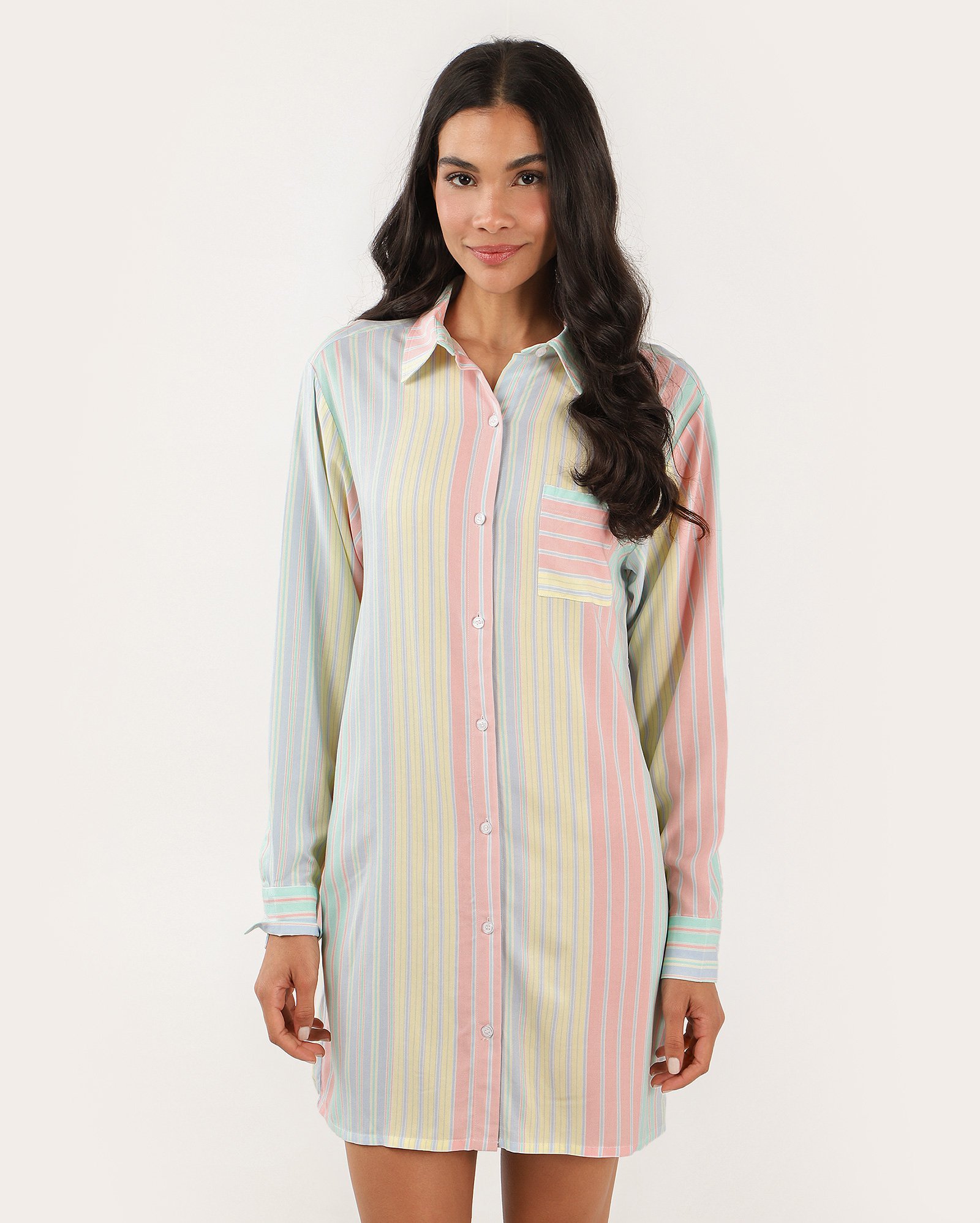 Camisola curta americana em viscose com bolso listrada multicor | Riachuelo