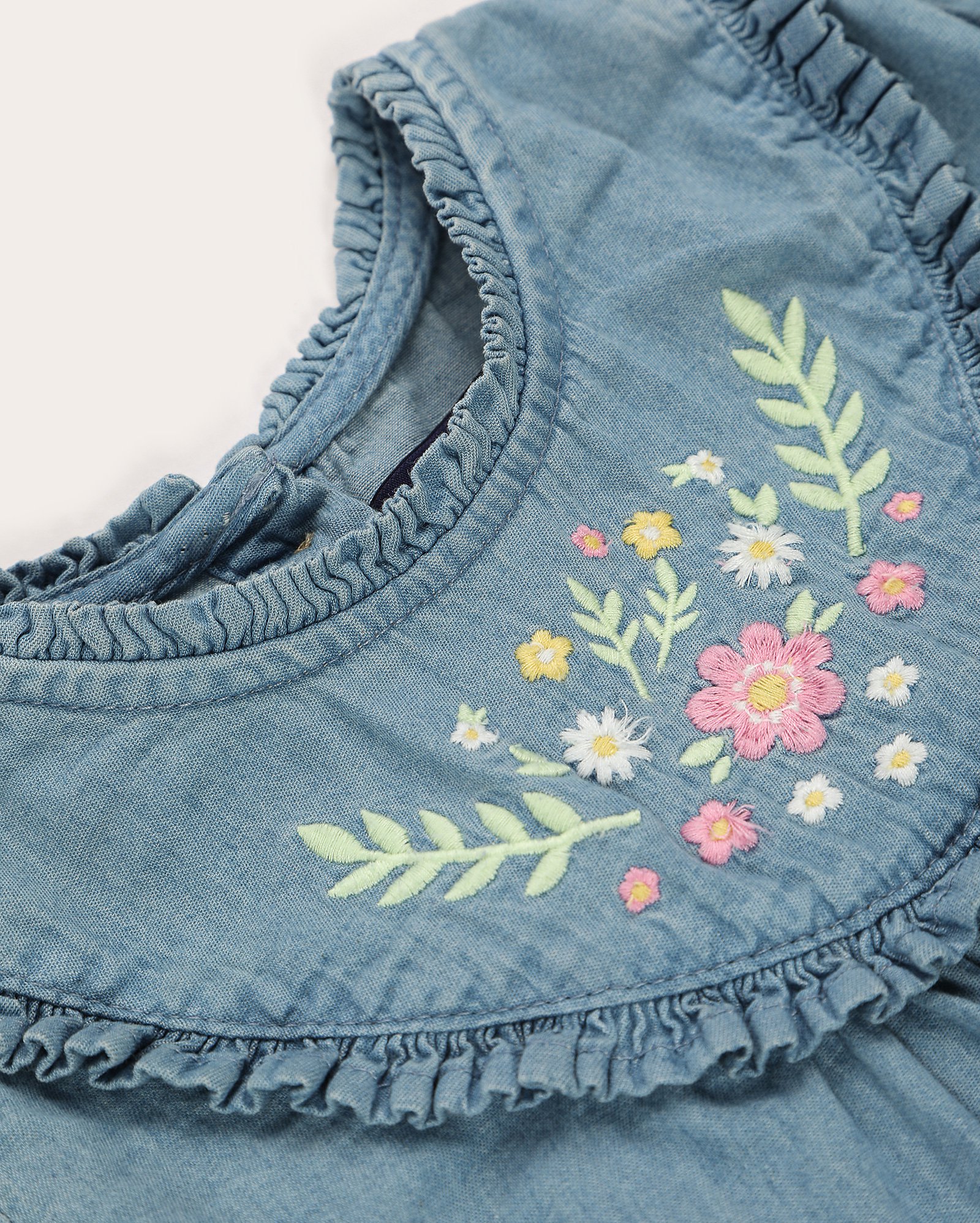 Vestido infantil evasê mangas bufantes denim médio 1-4A | Pool Jeans